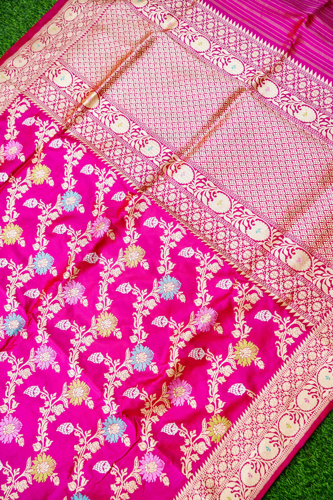 Handwoven Pure Katan Silk Pink Kadwa Jaal Banarasi Saree