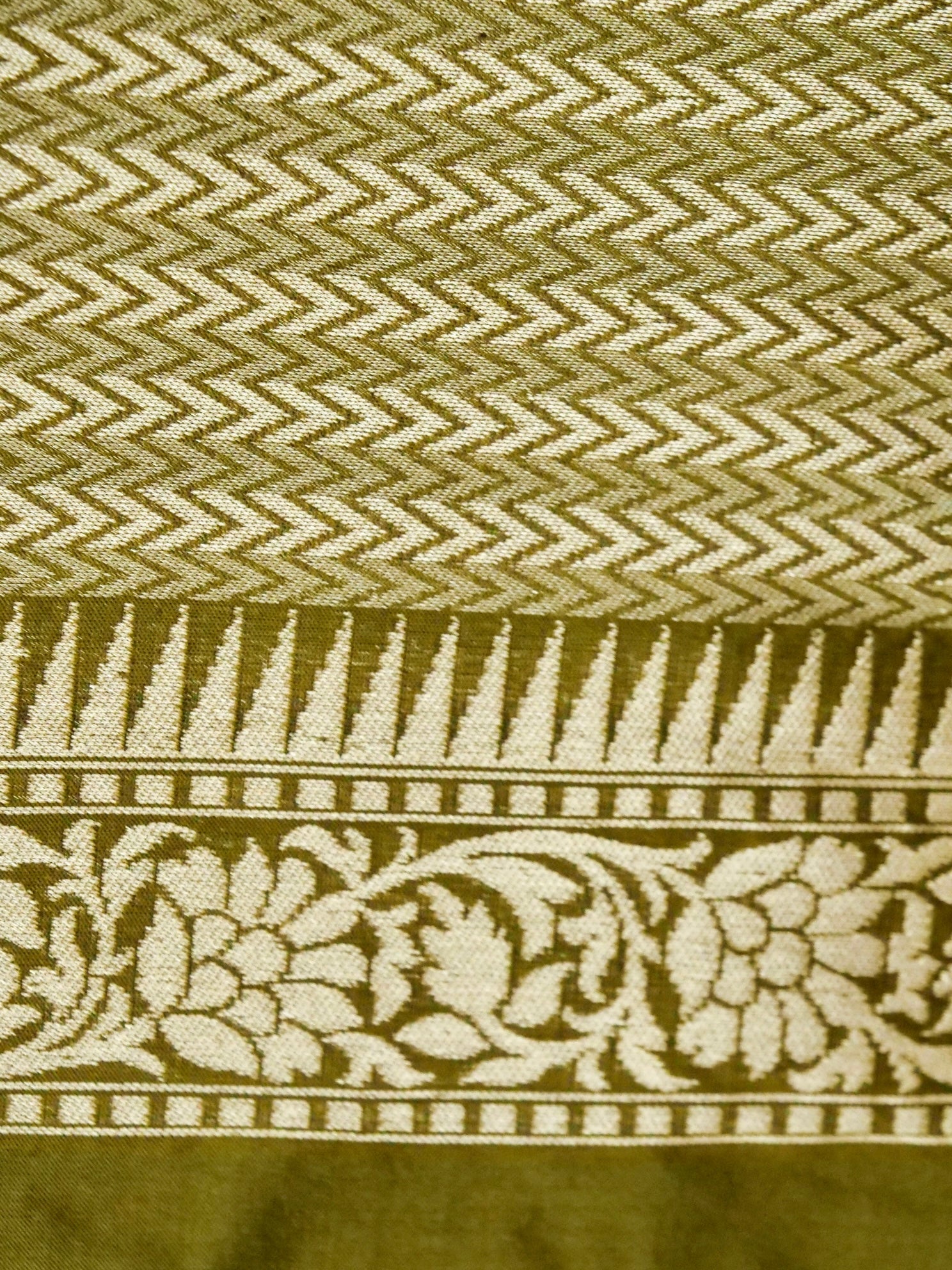 Banarasi Katan Silk Tissue Tilfi Skirt Handloom Saree | Antique Gold - Khinkhwab