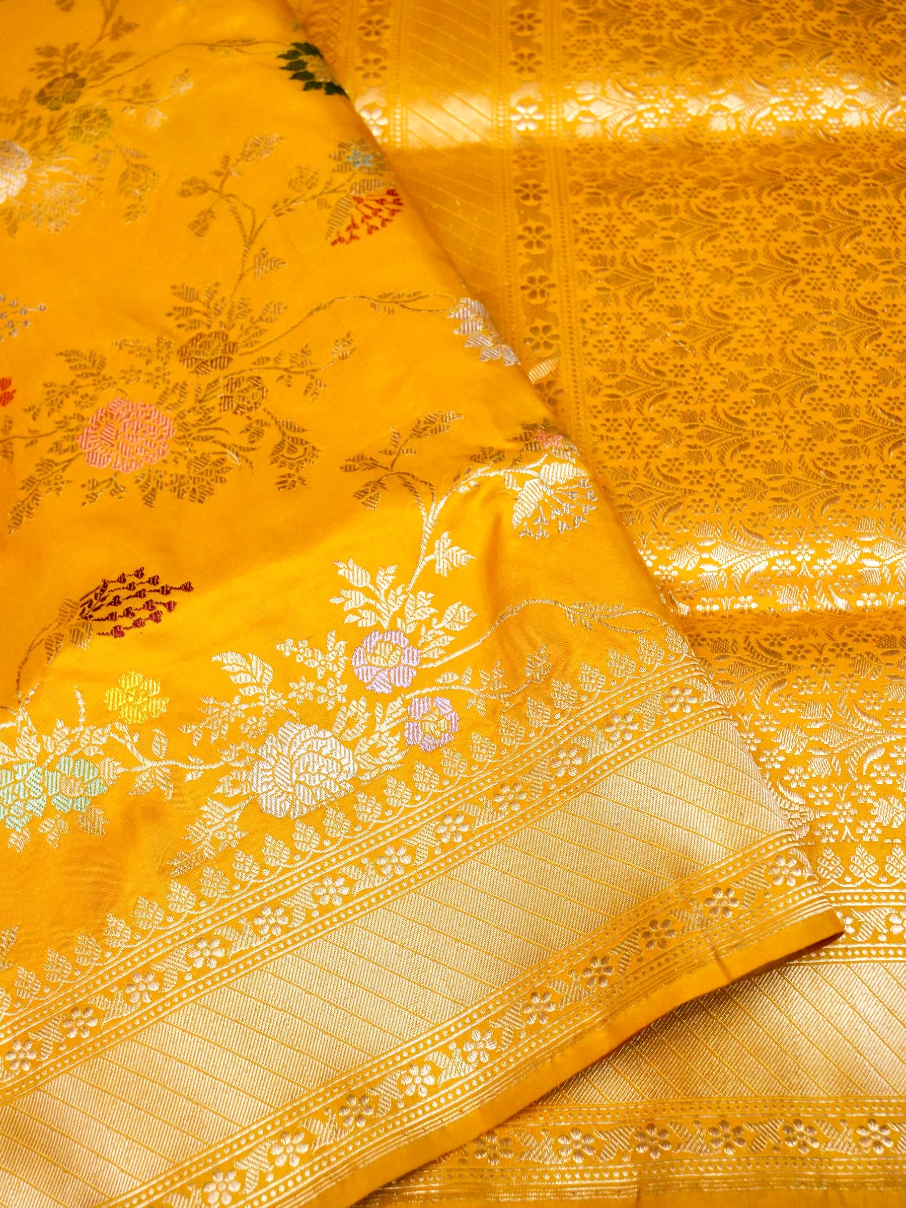 Banarasi Katan Silk Kadwa Jangla Handwoven Saree in Marigold Yellow - Khinkhwab