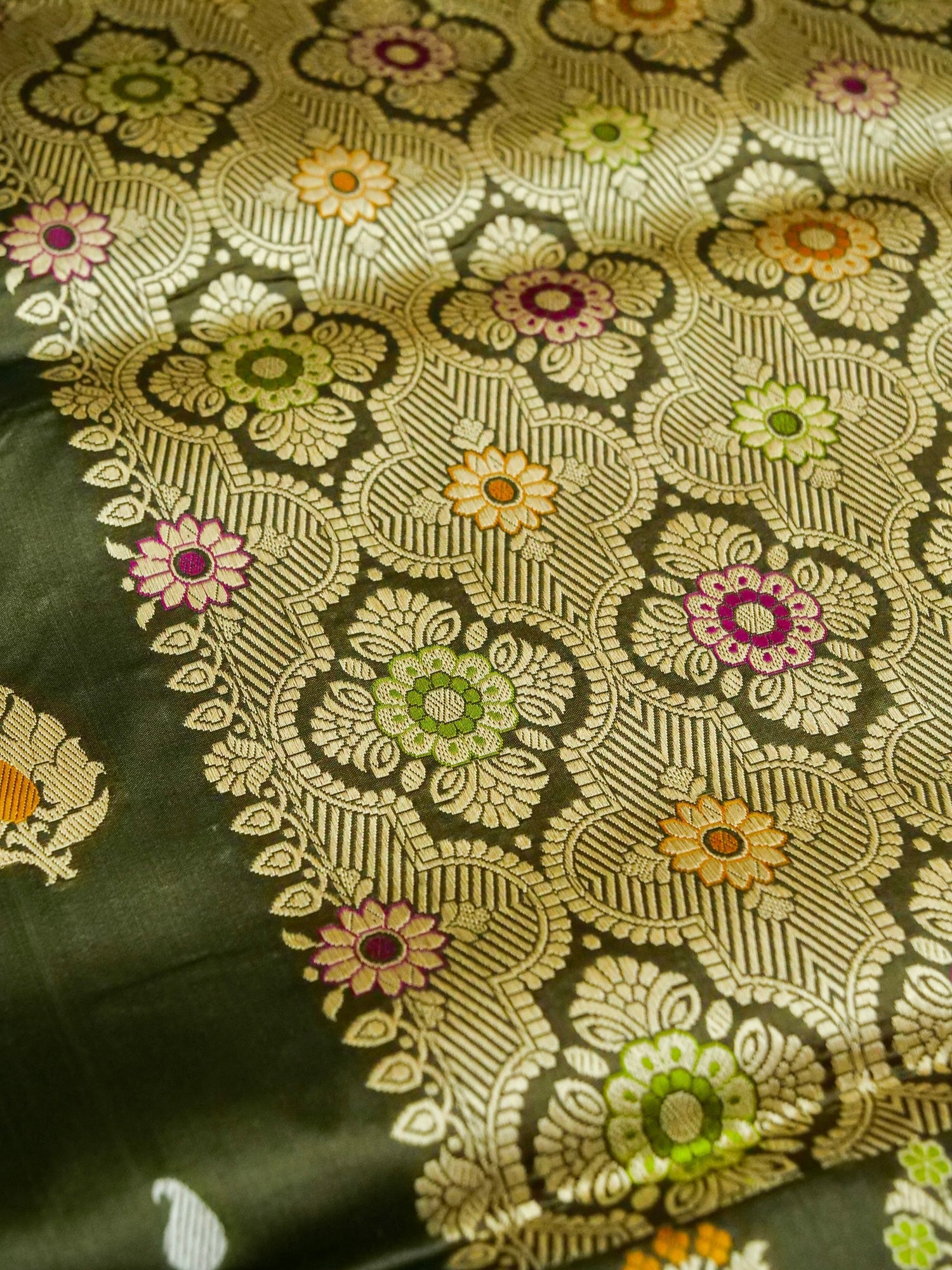 Banarasi Katan Silk Meenakari Border Handloom Saree | Dark Green - Khinkhwab