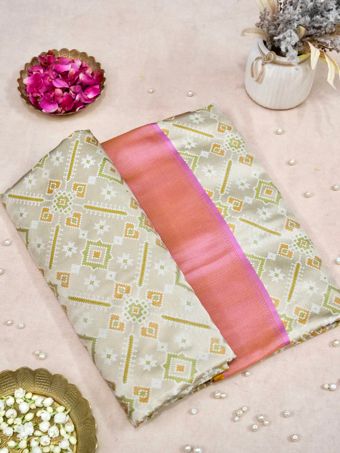 Banarasi Katan Silk Patola Jaal Handwoven Saree in Cream - Khinkhwab