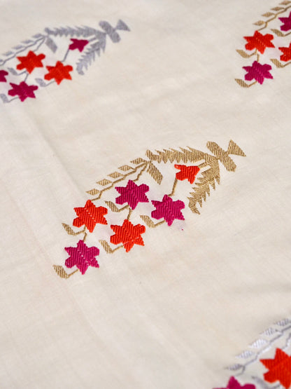 Banarasi Gajji Silk Kadwa Meenakari Handwoven Saree in Off White
