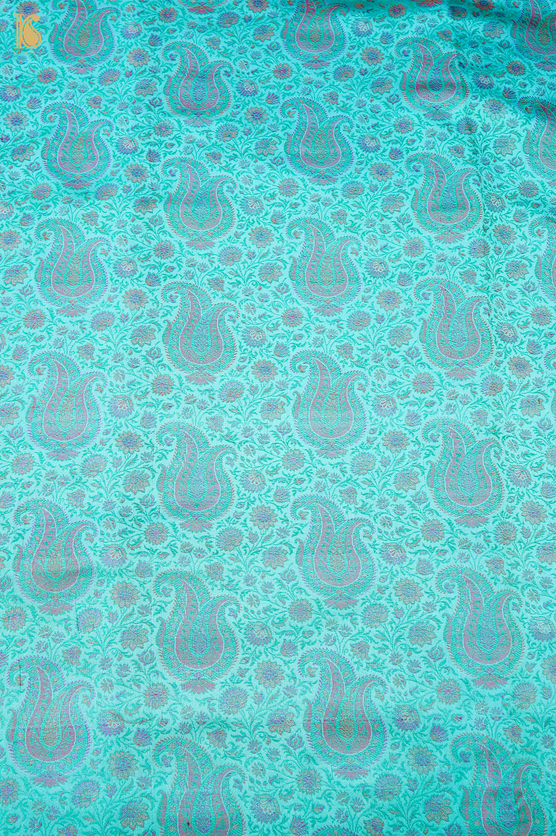 Handloom Banarasi Kalka Ambi Tanchoi Silk Fabric