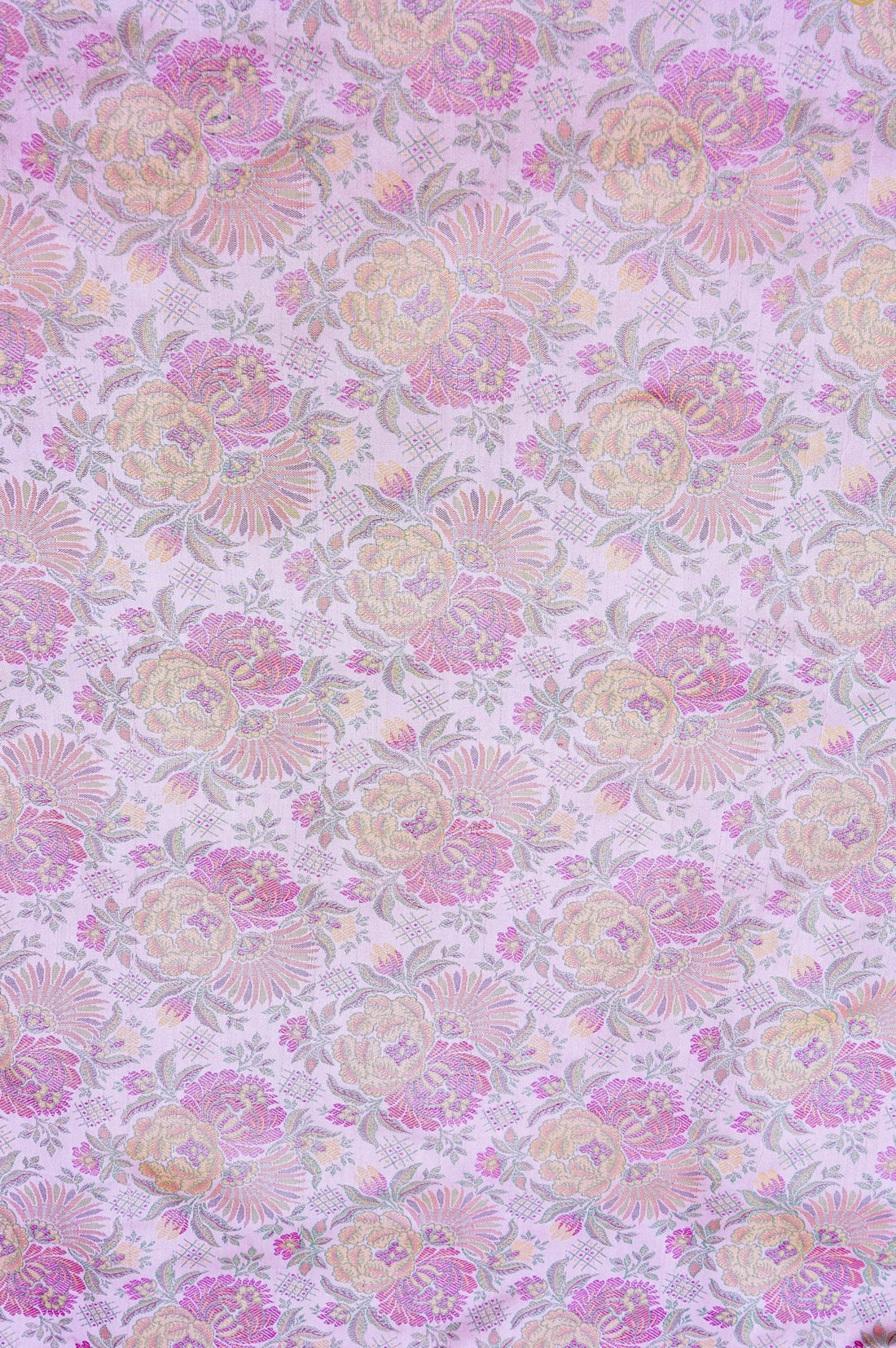 Handloom Banarasi Juhi Tanchoi Silk Fabric