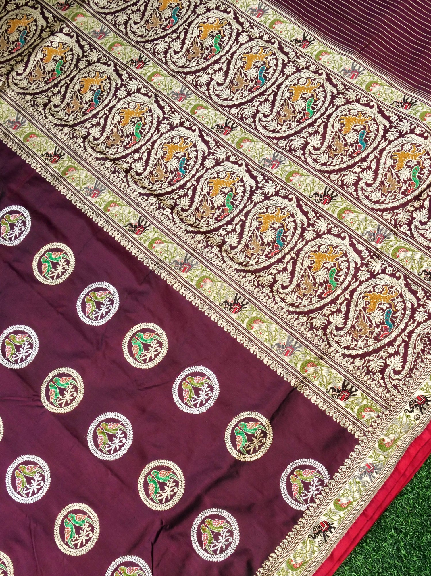 Handloom Banarasi Katan Silk Kadwa Saree
