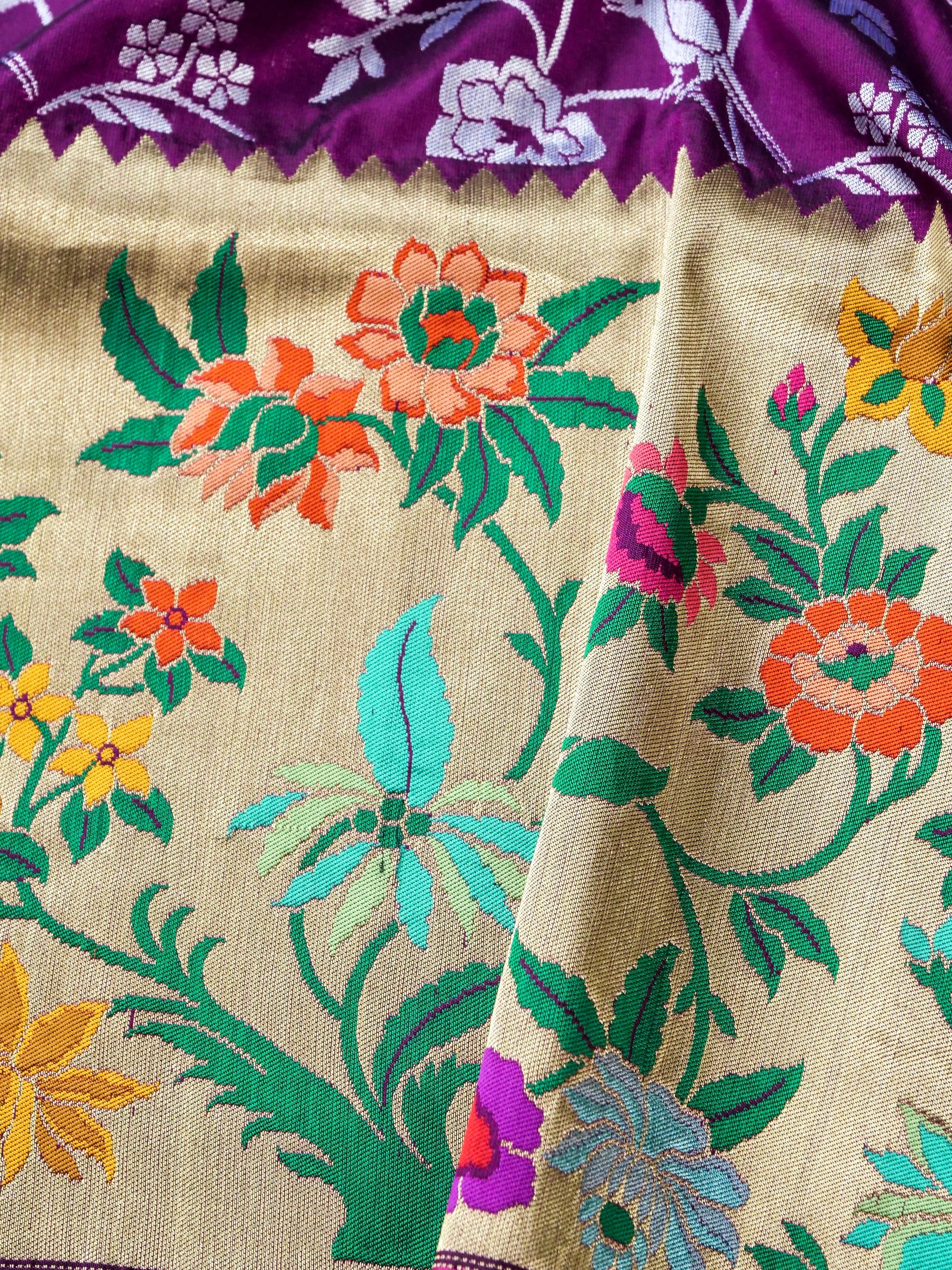 Handloom Banarasi Katan Shikargah Saree