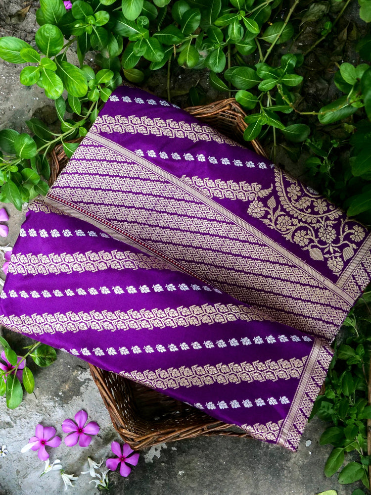 Red Khinkhwab Banarasi Brocade Handwoven Traditional Saree