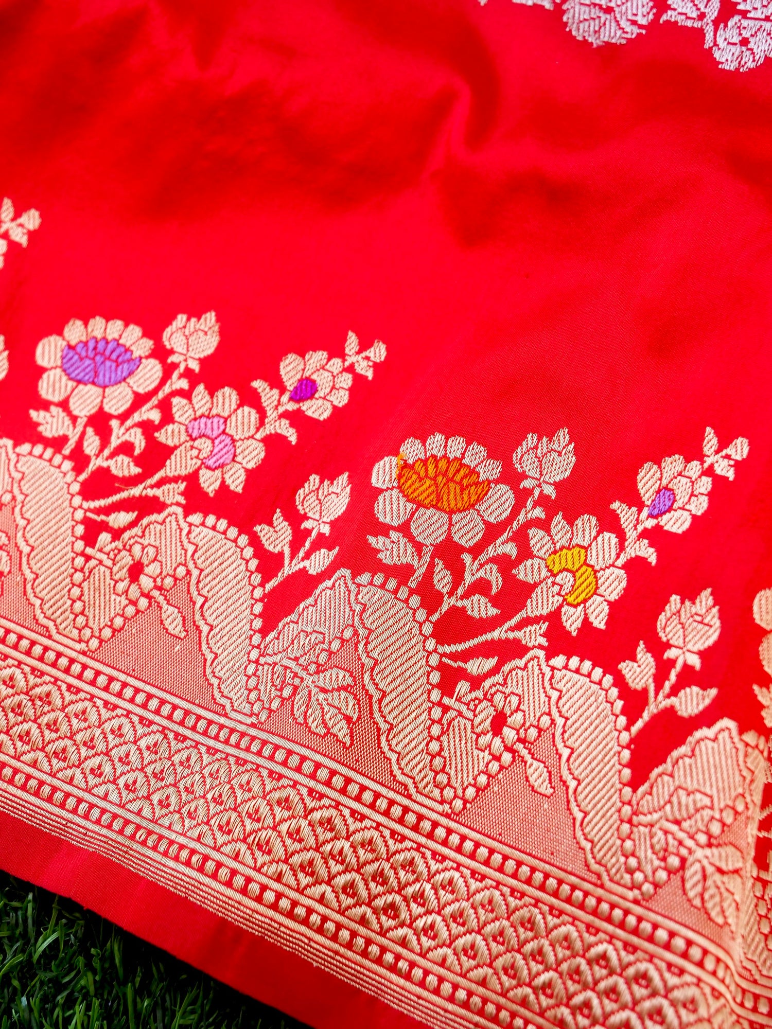 Banarasi Katan Silk Kadwa Meenakari Handloom Saree | Red - Khinkhwab