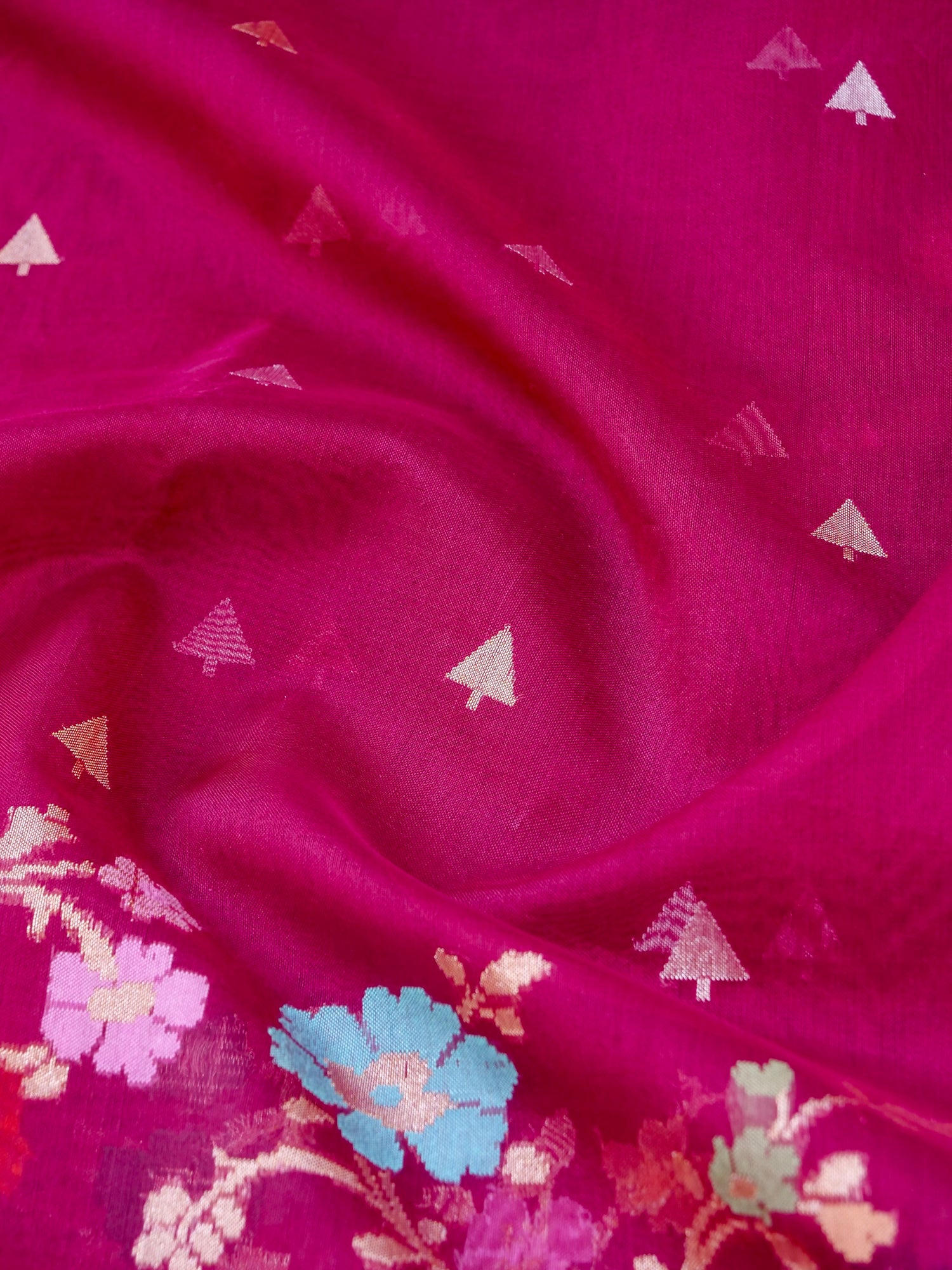 Banarasi Kora Silk Kadwa Handloom Saree with Floral Border | Magenta - Khinkhwab