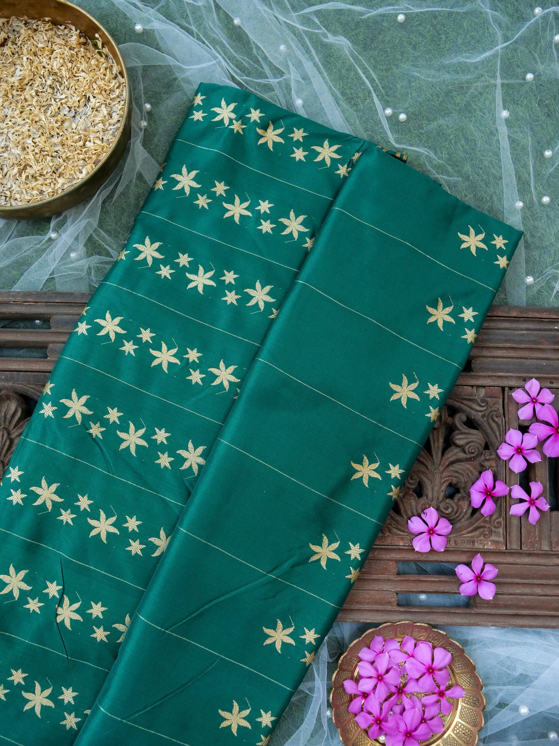 Banarasi Katan Silk Kadwa Star Booti Handloom Saree | Teal - Khinkhwab