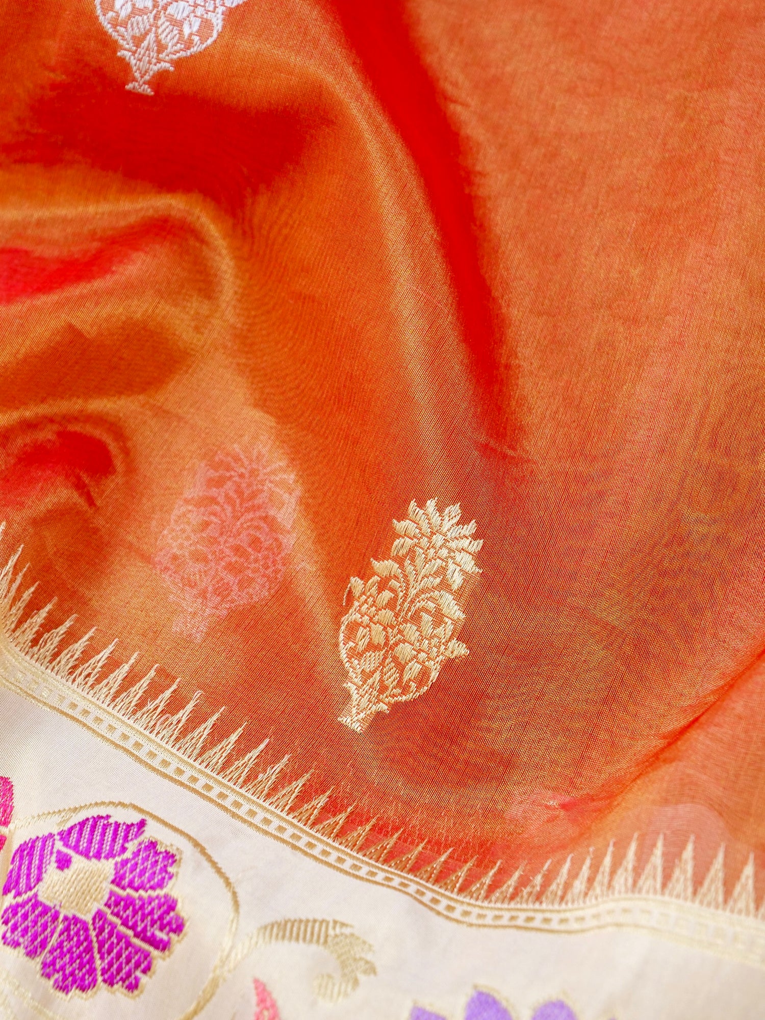 Banarasi Pure Silk Tissue Kadwa Handloom Saree | Rust - Khinkhwab