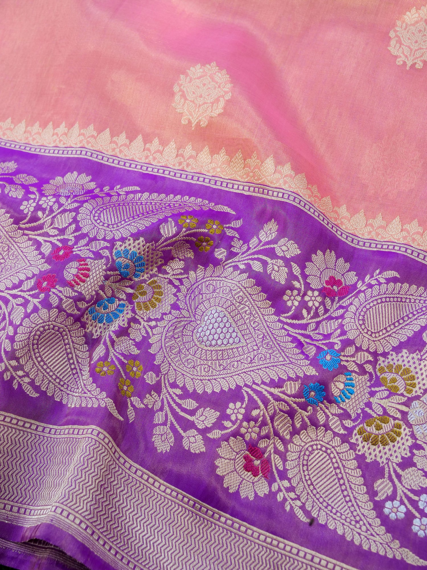 Banarasi Pure Silk Tissue Kadwa Handloom Saree | Peach - Khinkhwab