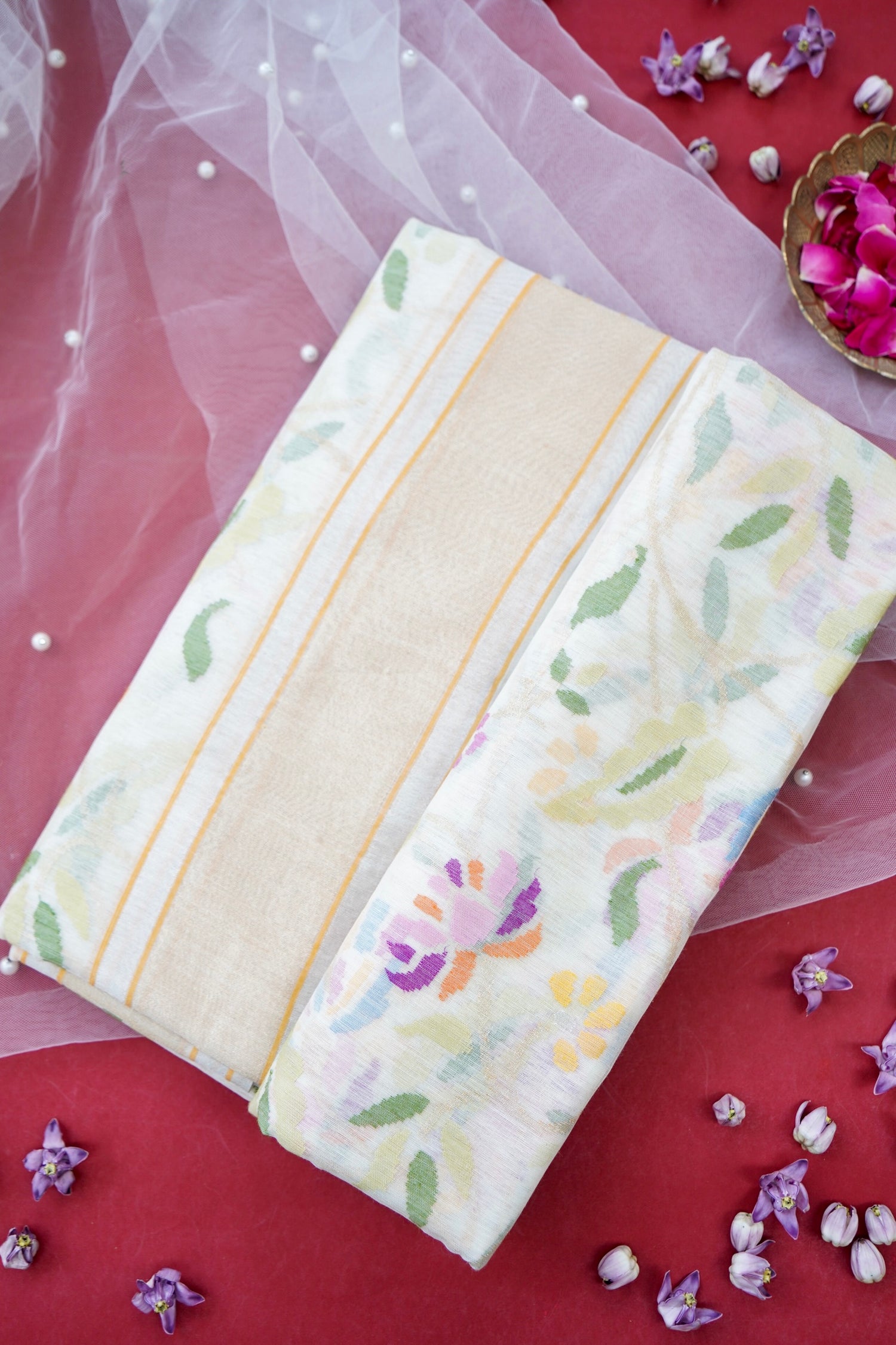 Banarasi Cotton Jamdani Real Zari Handwoven Saree in White - Khinkhwab