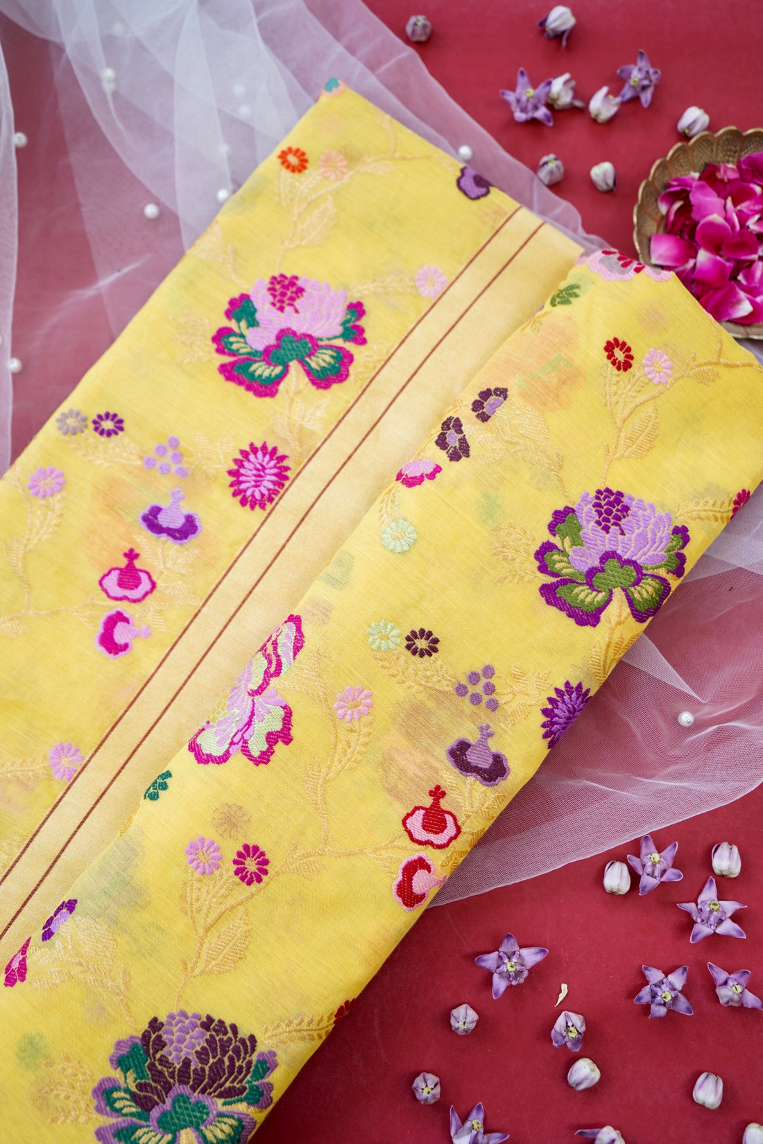Banarasi Kora Cotton Kadwa Jangla Meenakari Handwoven Saree in Lemon Yellow - Khinkhwab