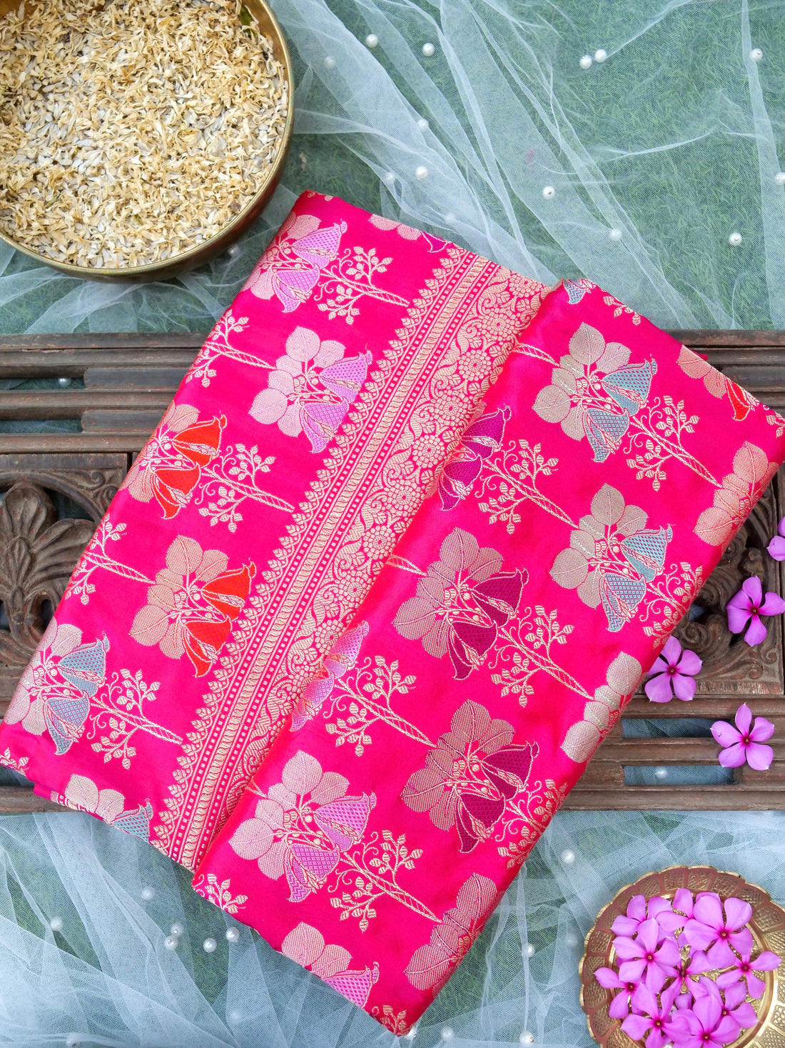 Banarasi Silk Kadwa Floral Jaal Handloom Saree | Hot Pink - Khinkhwab