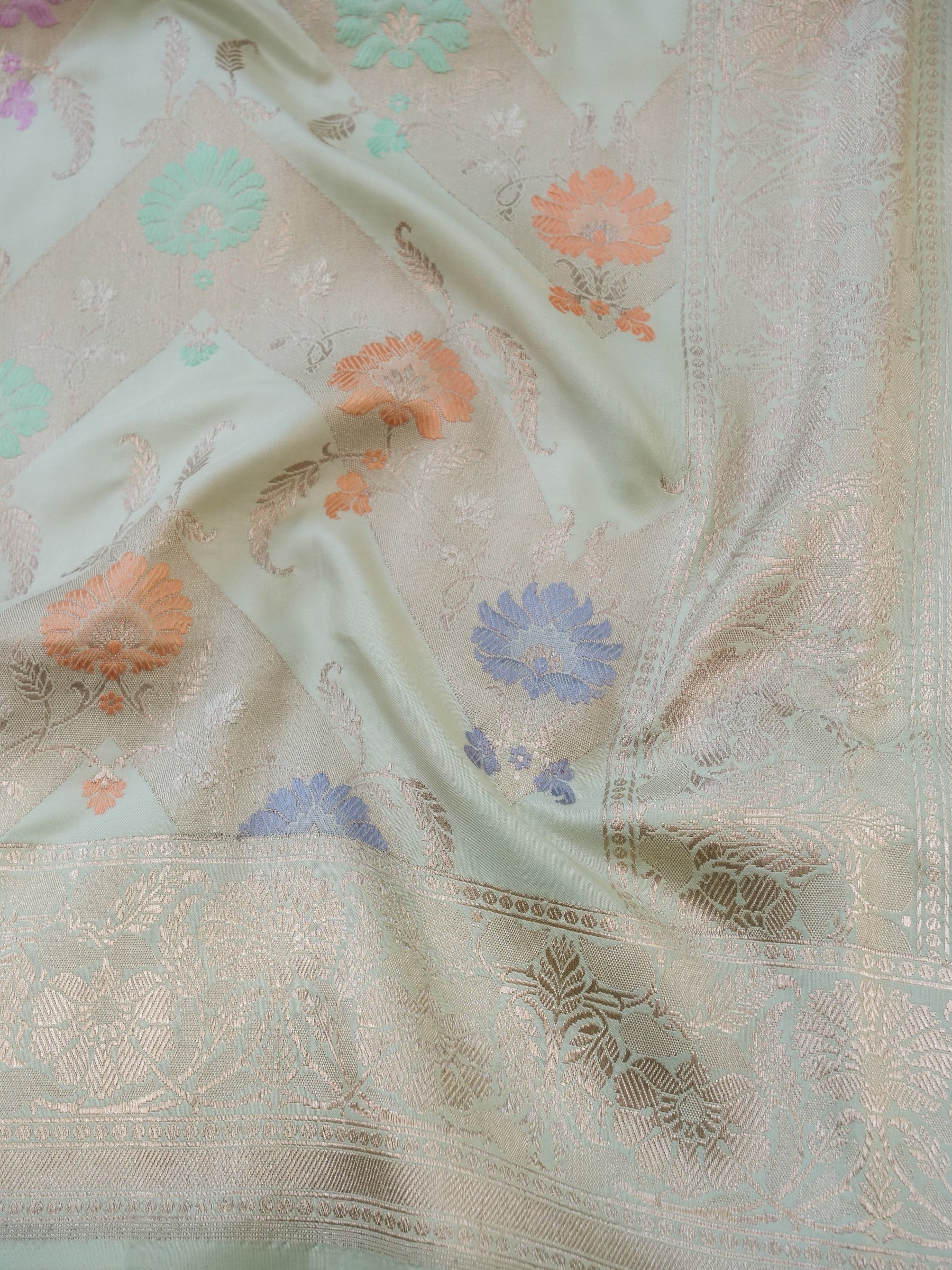 Banarasi Silk Kadwa Floral Jaal Handloom Saree | Mint - Khinkhwab