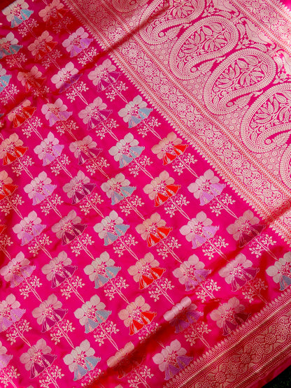 Banarasi Silk Kadwa Floral Jaal Handloom Saree | Hot Pink - Khinkhwab