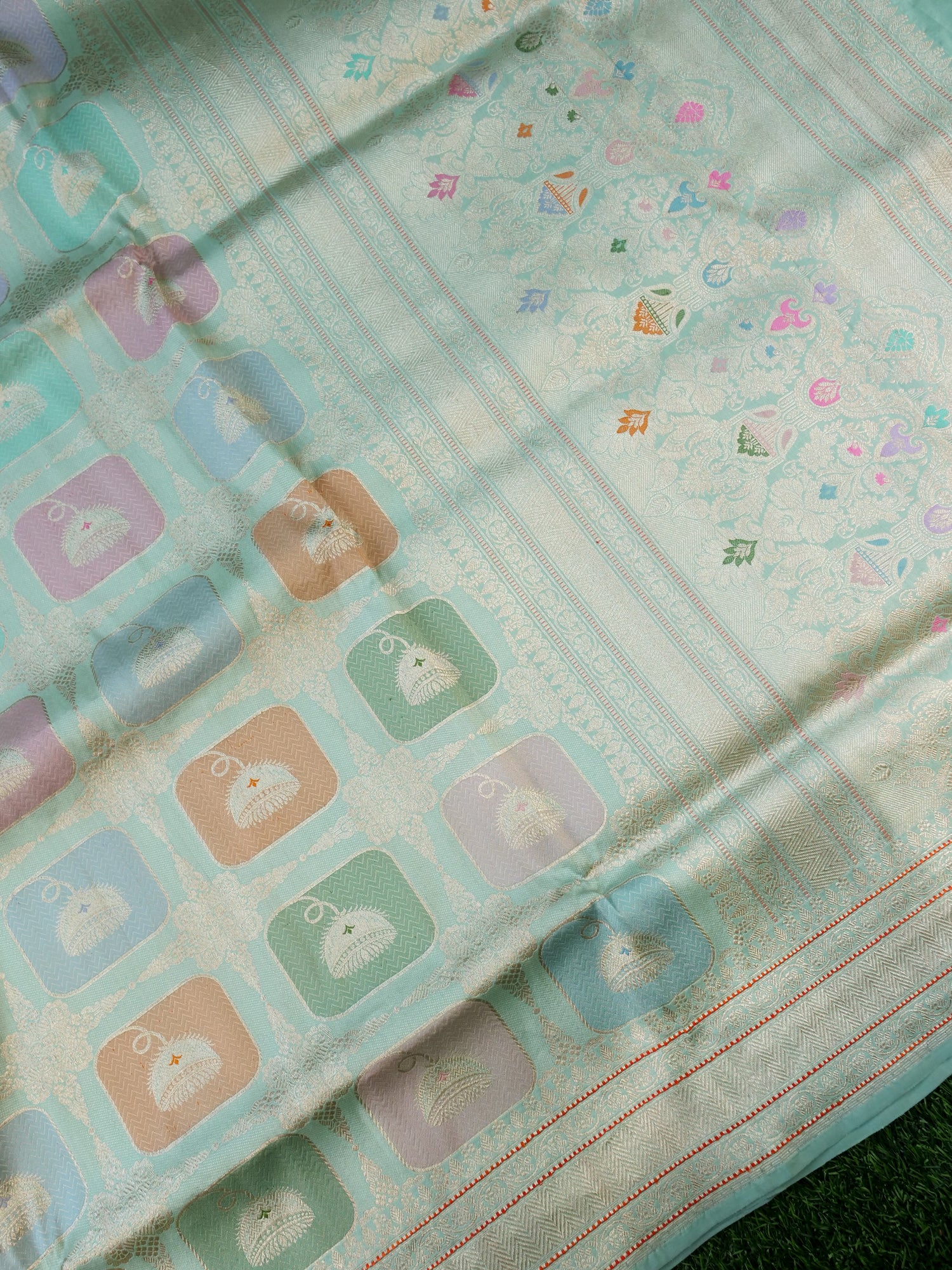 Banarasi Silk Kadwa Rangkat Handloom Saree | Mint - Khinkhwab