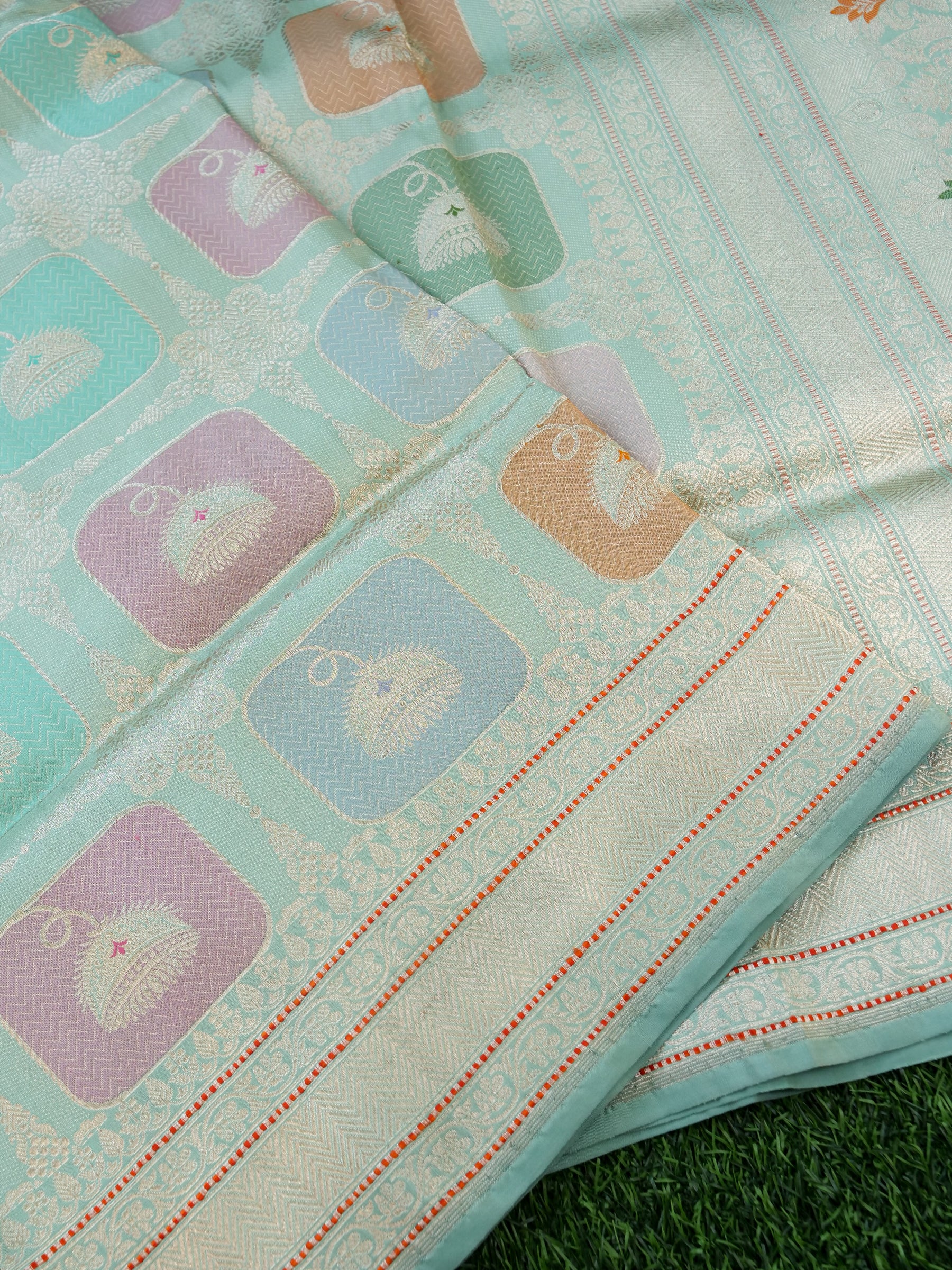 Banarasi Silk Kadwa Rangkat Handloom Saree | Mint - Khinkhwab