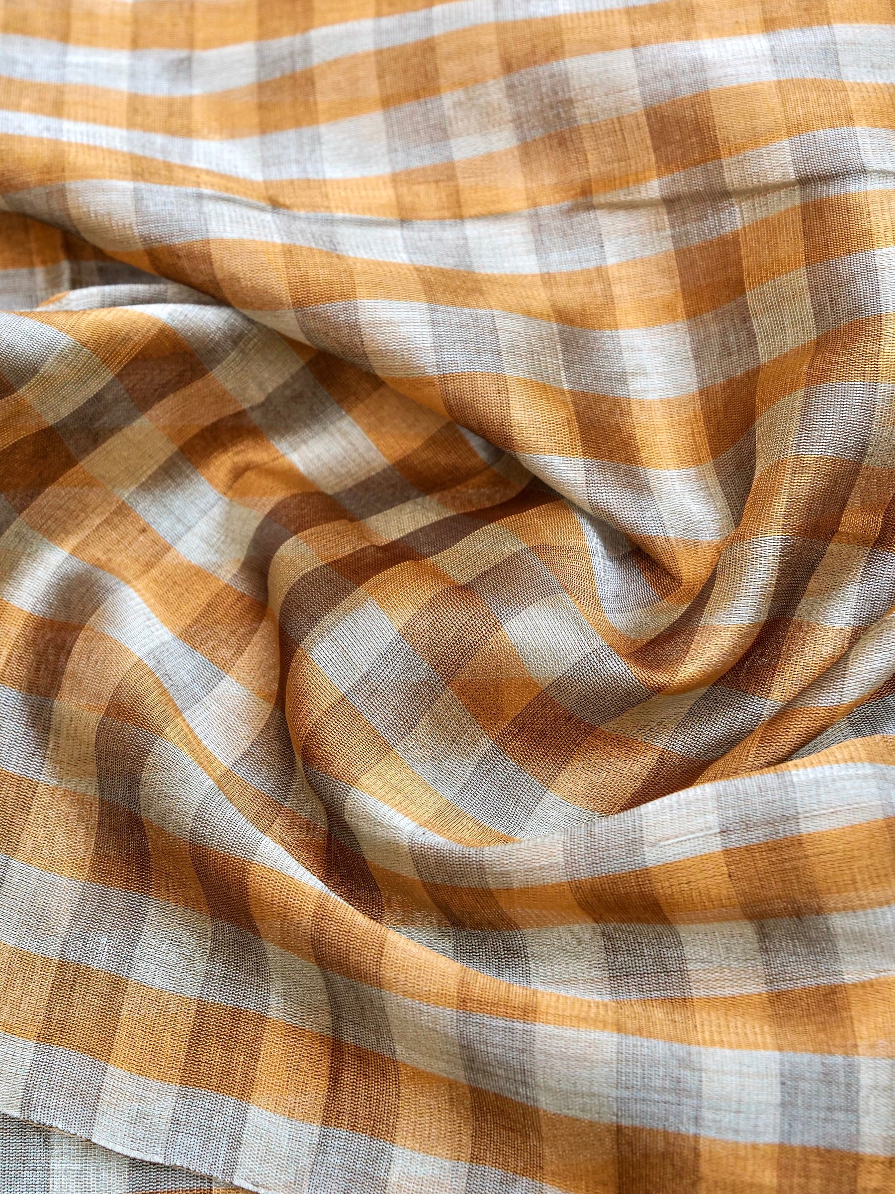 Chanderi Tissue Silk Handwoven Saree - Khinkhwab