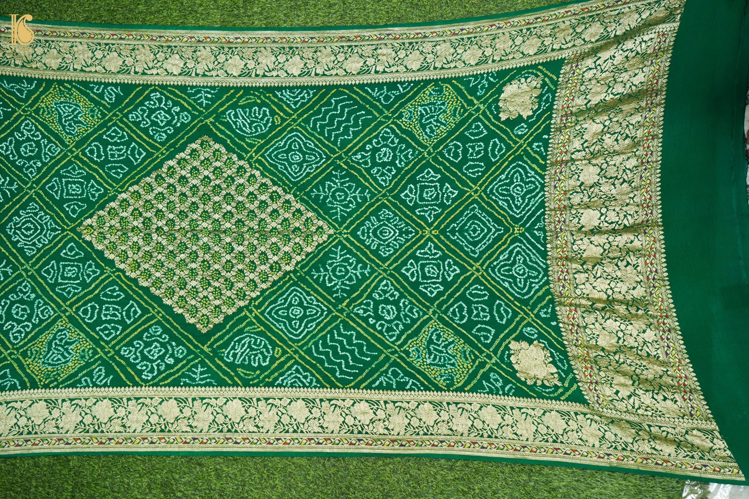 Georgette Banarasi Bandhani Diamond Jaal Dupatta in Bottle Green