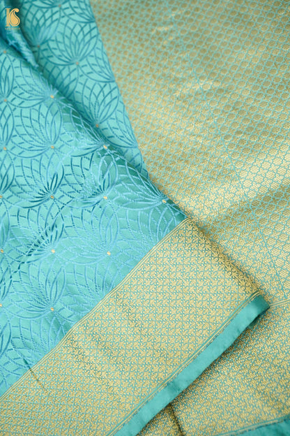 Mashru Silk Tanchoi Kamal Jaal Handwoven Banarasi Saree in Sky Blue