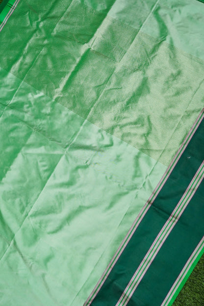 Handwoven Mint Green Mashru Silk Banarasi Saree