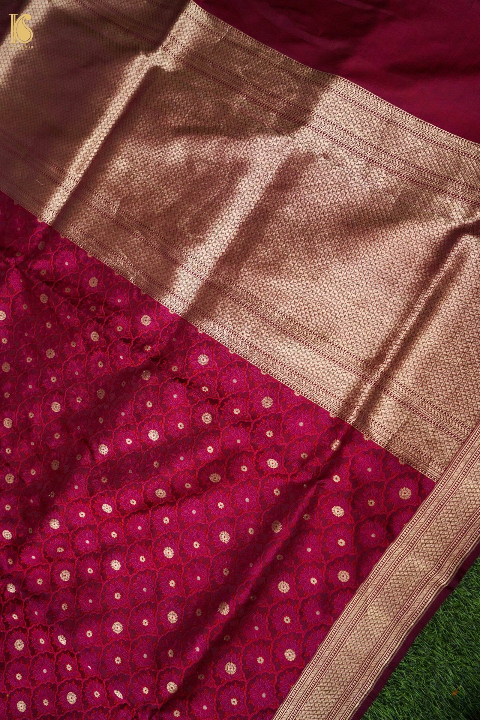 Katan Silk Meenakari Jaal Handwoven Banarasi Saree in Wine