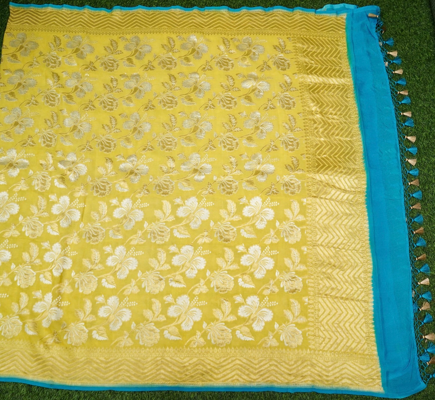 Banarasi Georgette Dahlia Dupatta in Yellow