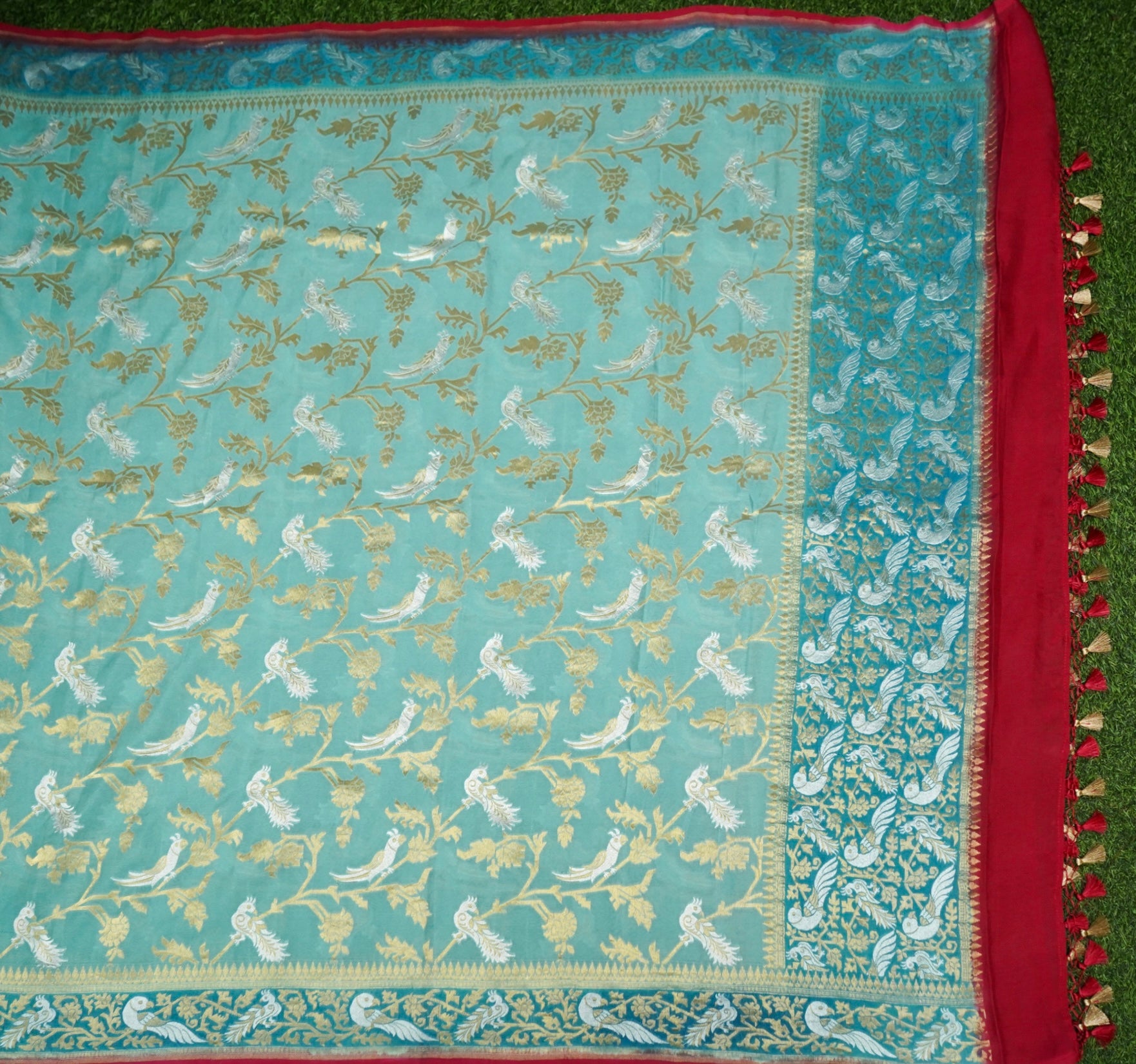 Banarasi Georgette Birds Dupatta in Blue