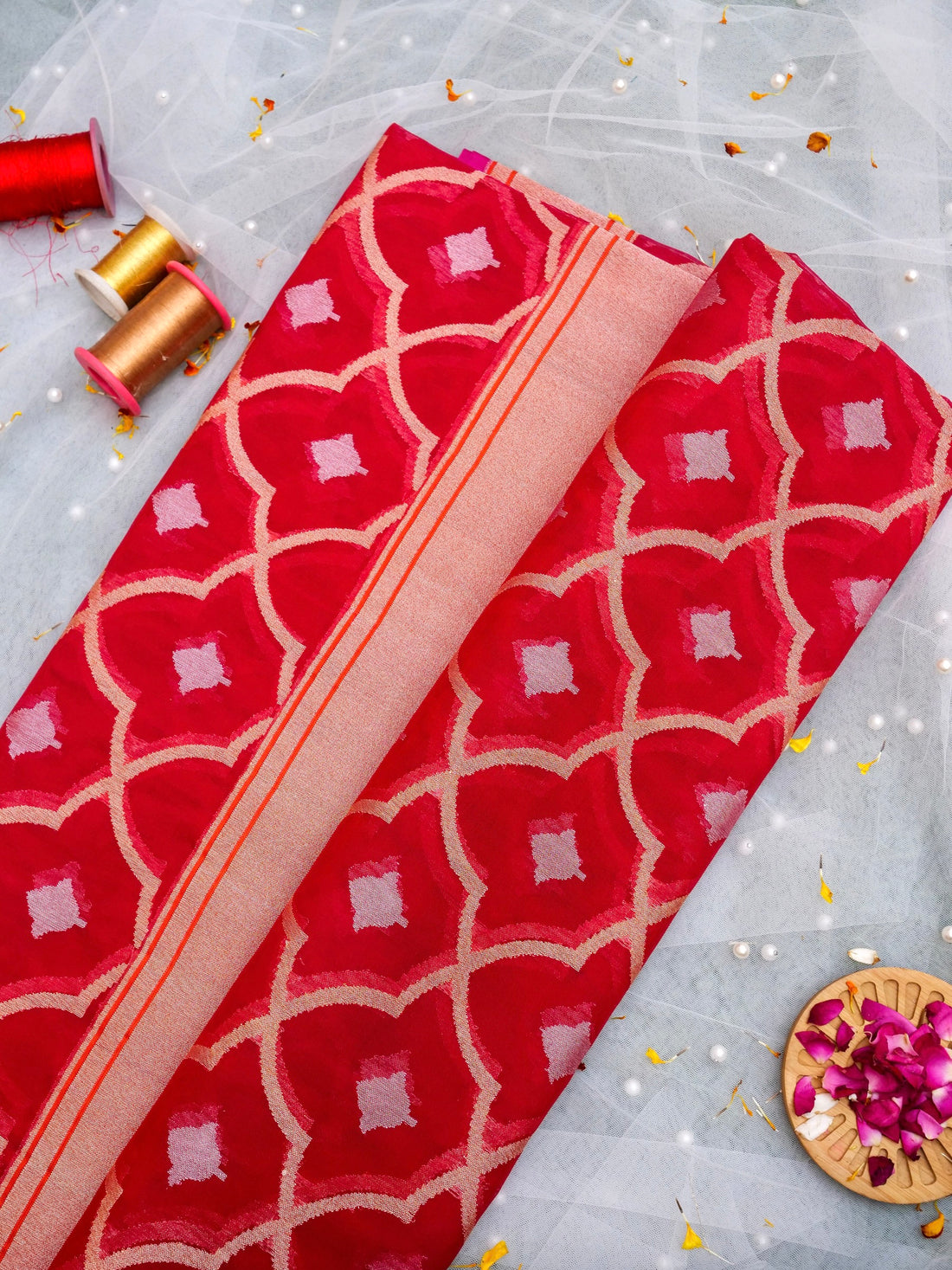 Handloom Banarasi Kora Silk Kadwa Jaal Saree