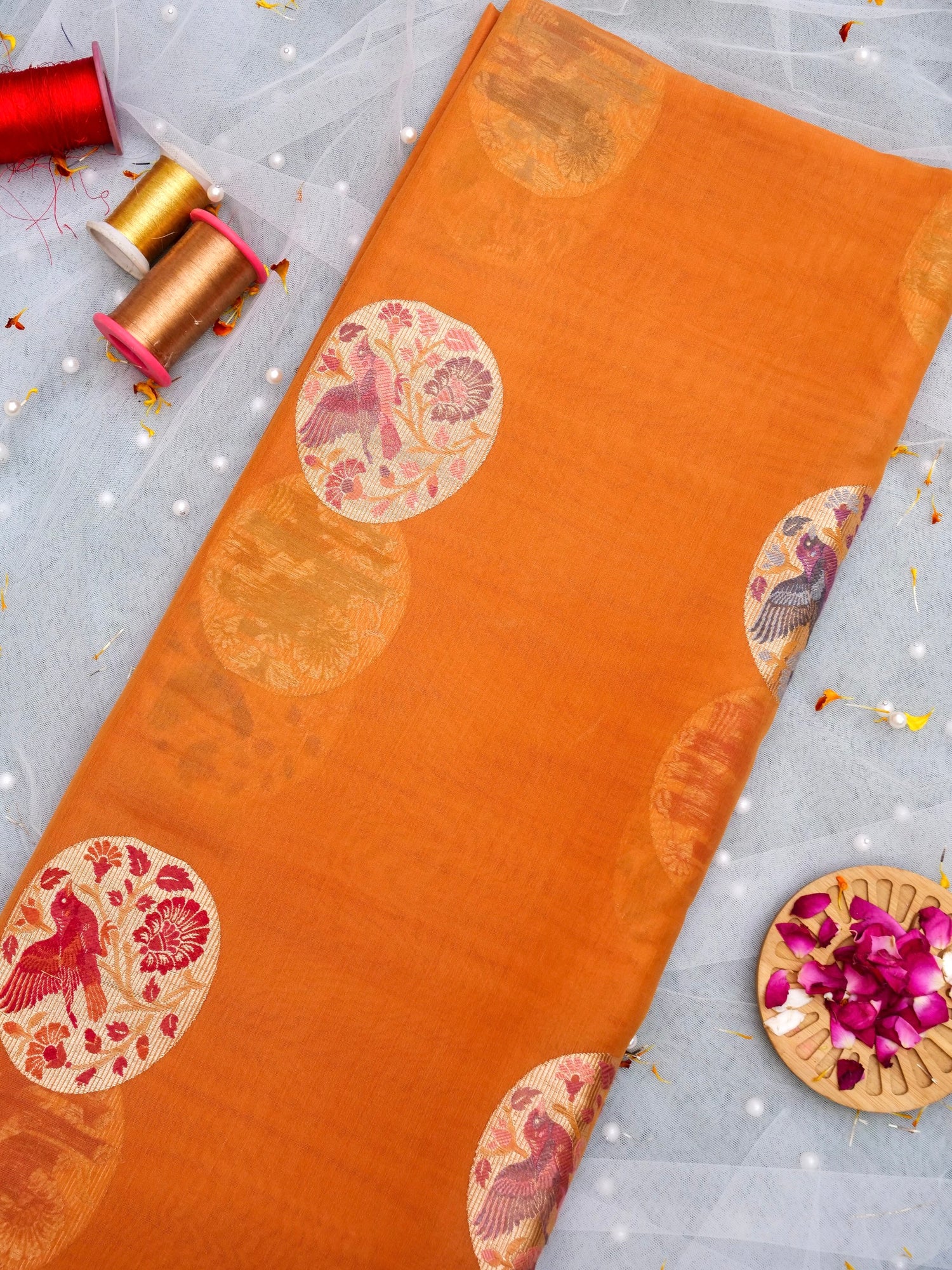 Handloom Banarasi Kora Silk Kadwa Meenakari Saree - Khinkhwab