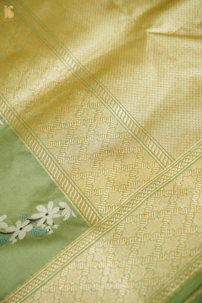 Katan Silk Kadwa Chameli Bel Handwoven Banarasi Saree in Sage Green