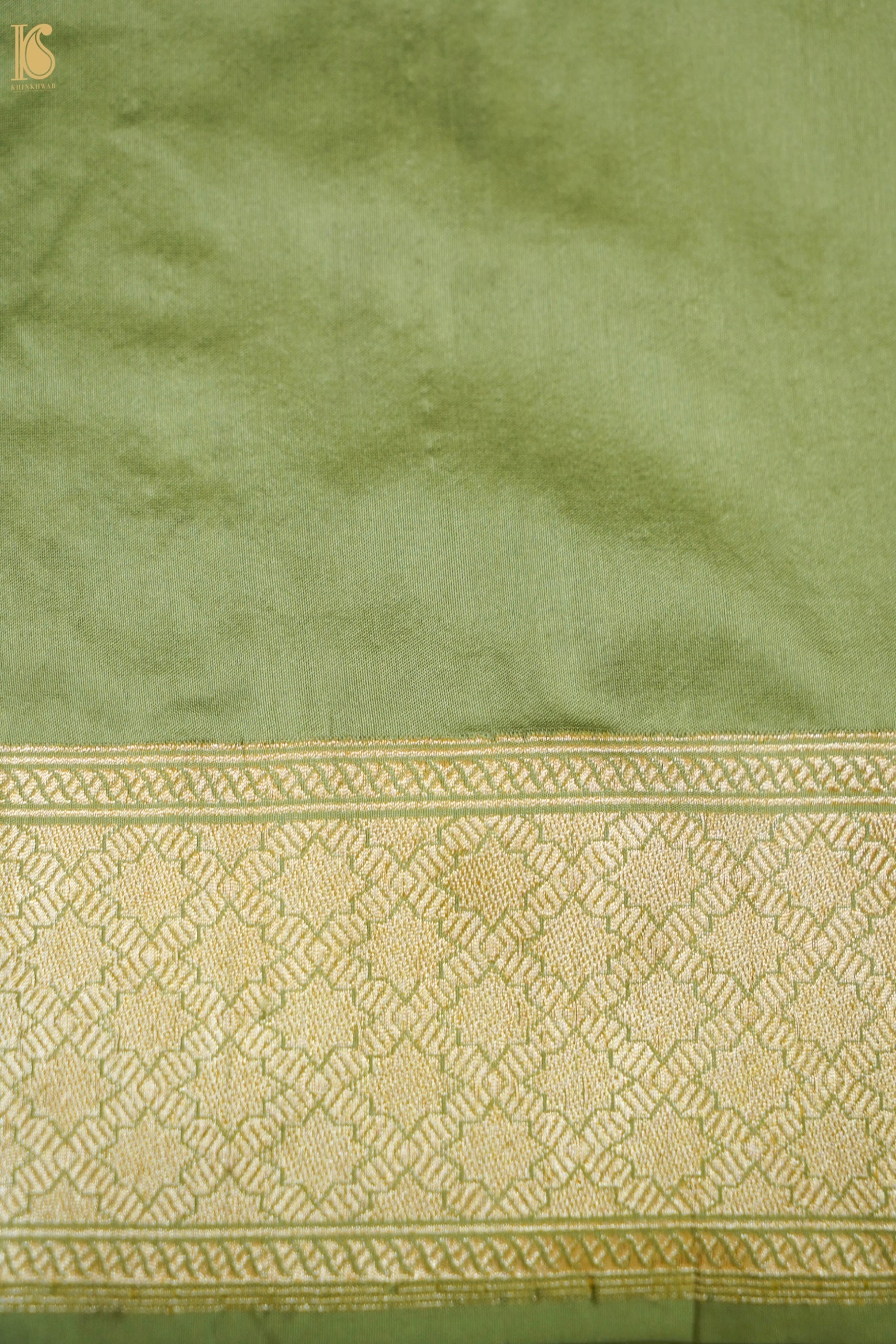 Katan Silk Kadwa Chameli Bel Handwoven Banarasi Saree in Sage Green