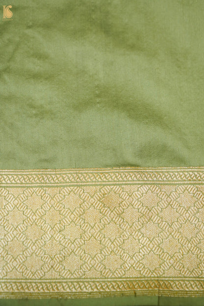 Katan Silk Kadwa Chameli Bel Handwoven Banarasi Saree in Sage Green