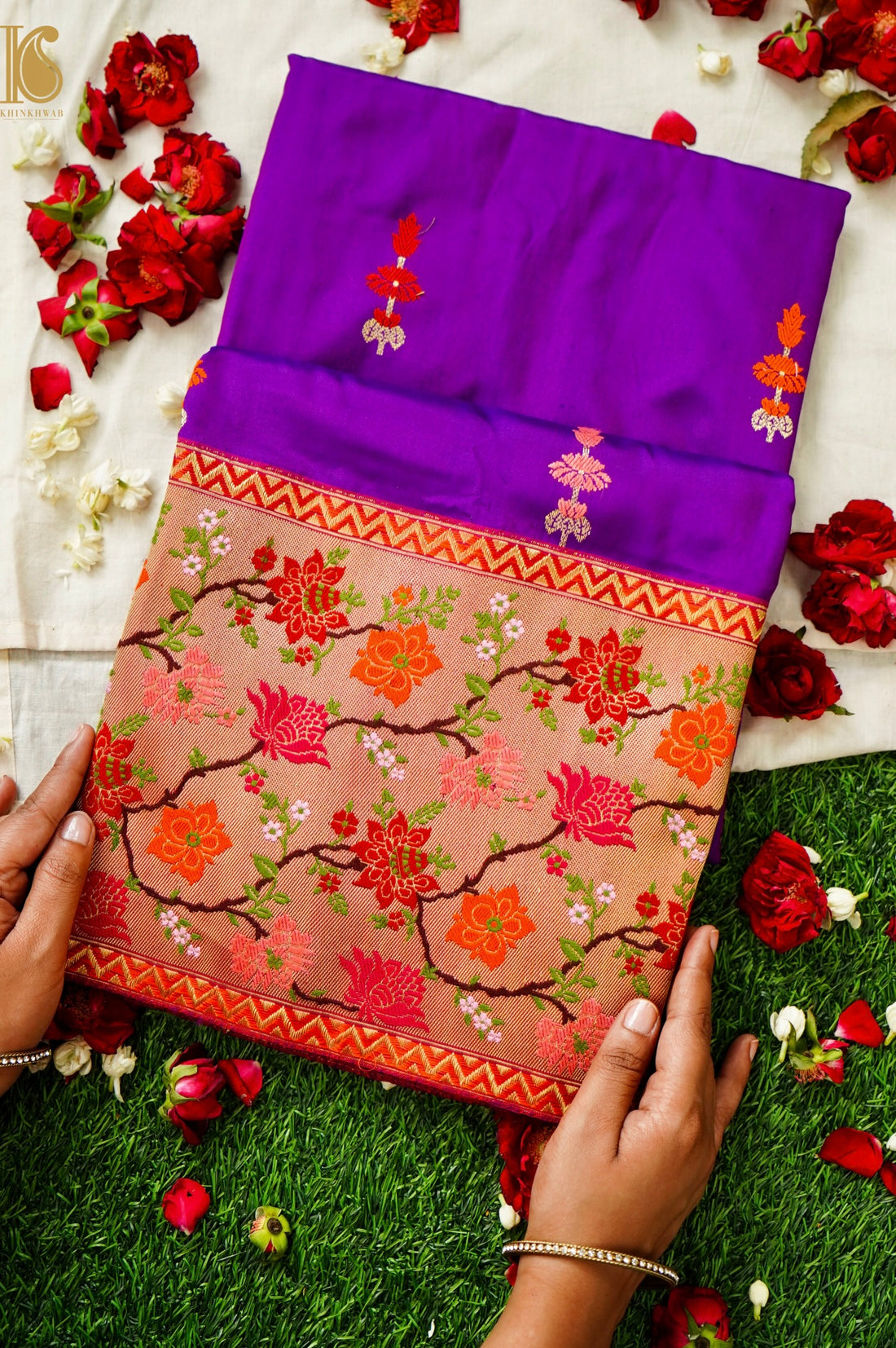 Handloom Banarasi Katan Silk Kadwa Ektara Saree with Meenakari Border