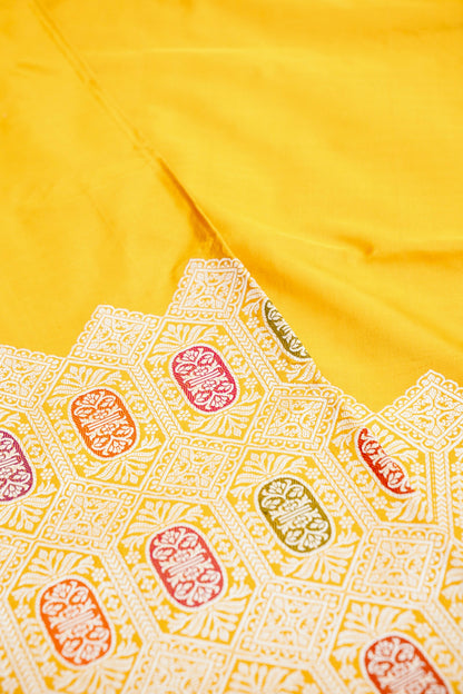 Pure Katan Silk Kadwa Meenakari Diamond Jaal Banarasi Saree in Bright Yellow