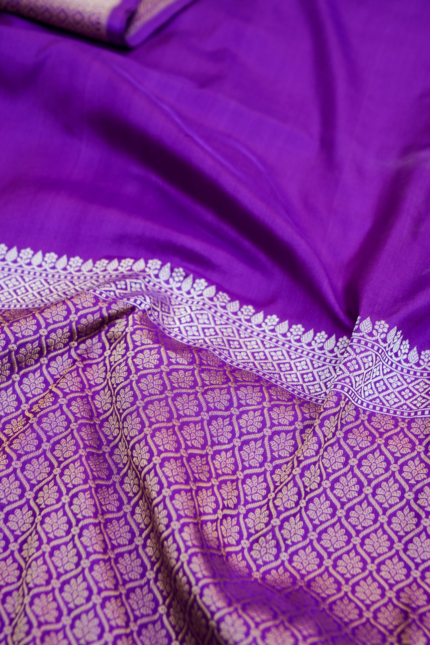 Pure Katan Silk Alfi Meenakari Phulwar Border Banarasi Saree in Royal Purple