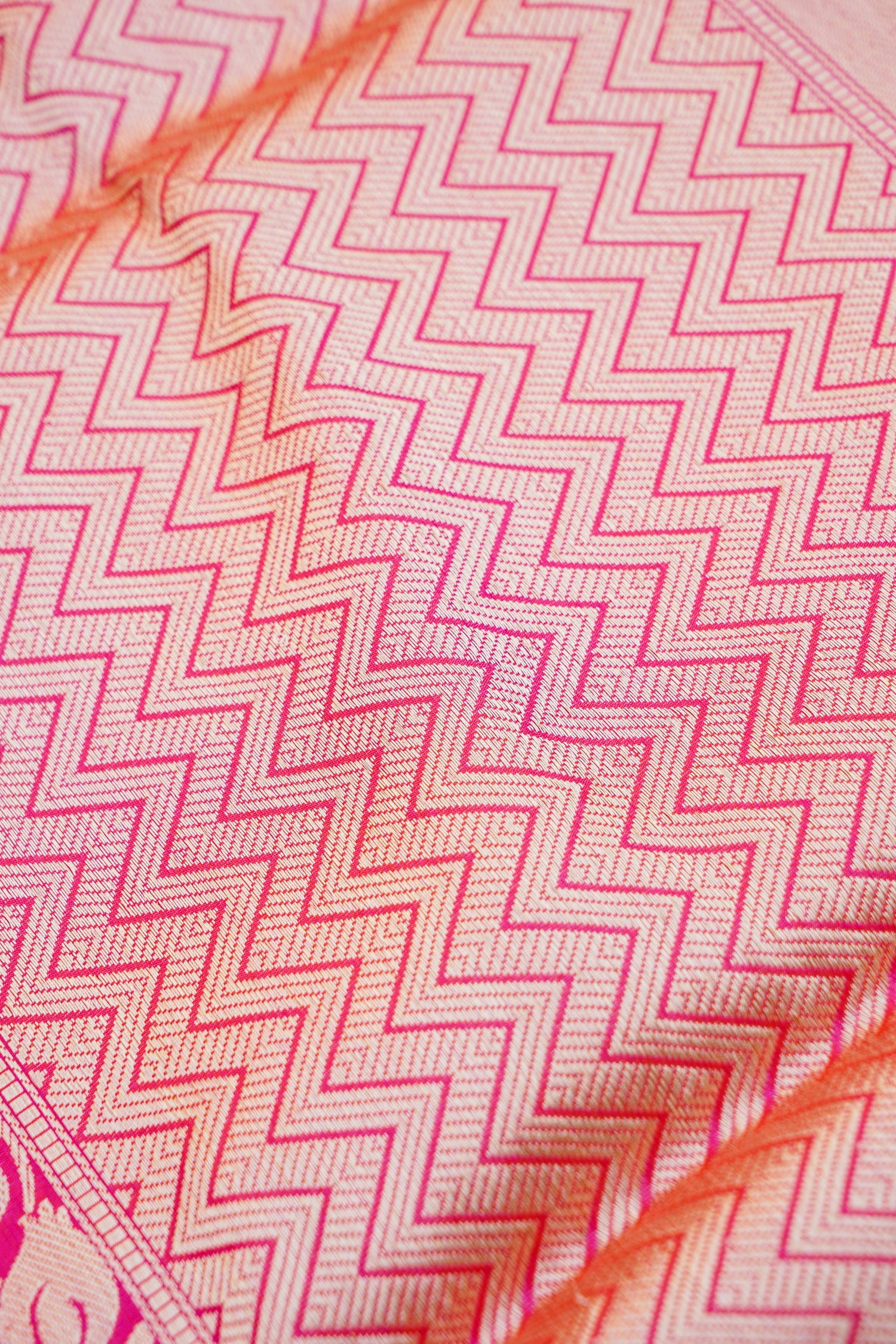 Pure Katan Silk Alfi Tanchoi Banarasi Saree in Dark Pink