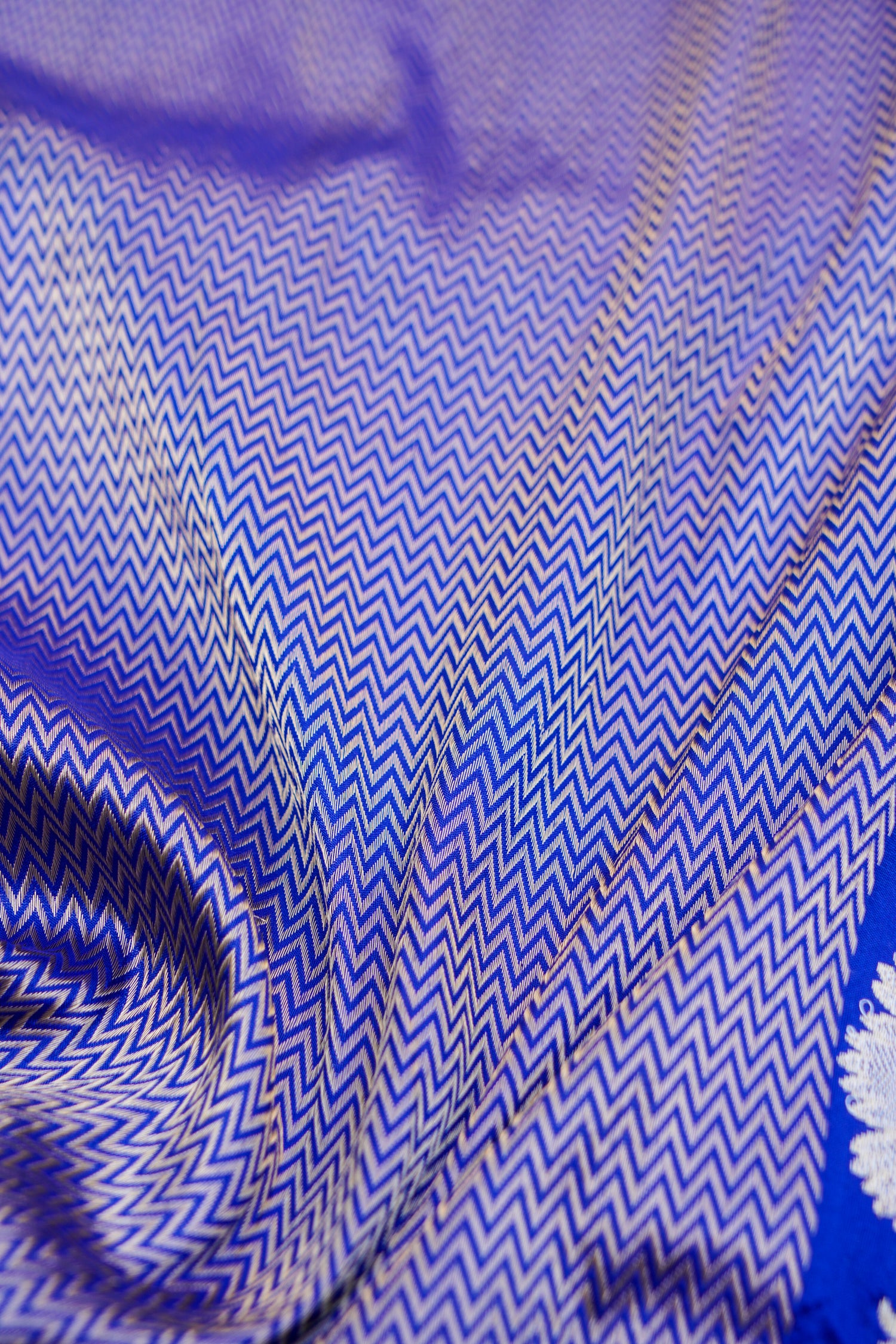 Pure Katan Silk Alfi Tanchoi Banarasi Saree in Royal Blue