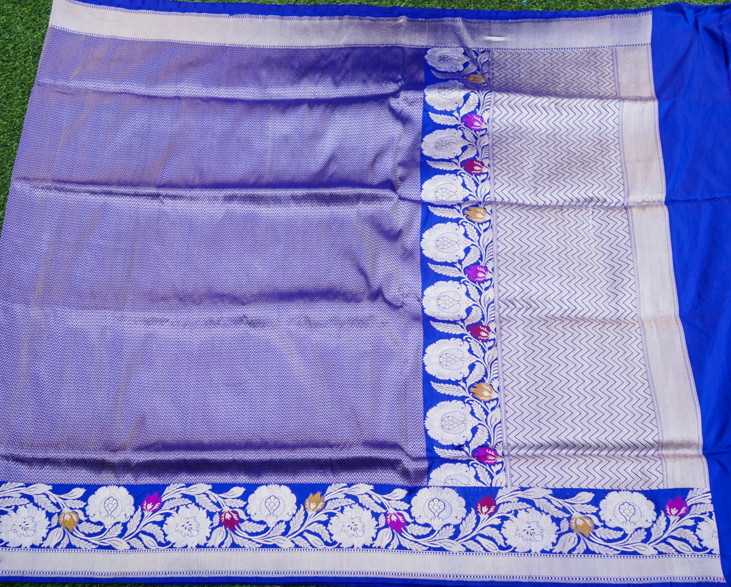 Pure Katan Silk Alfi Tanchoi Banarasi Saree in Royal Blue