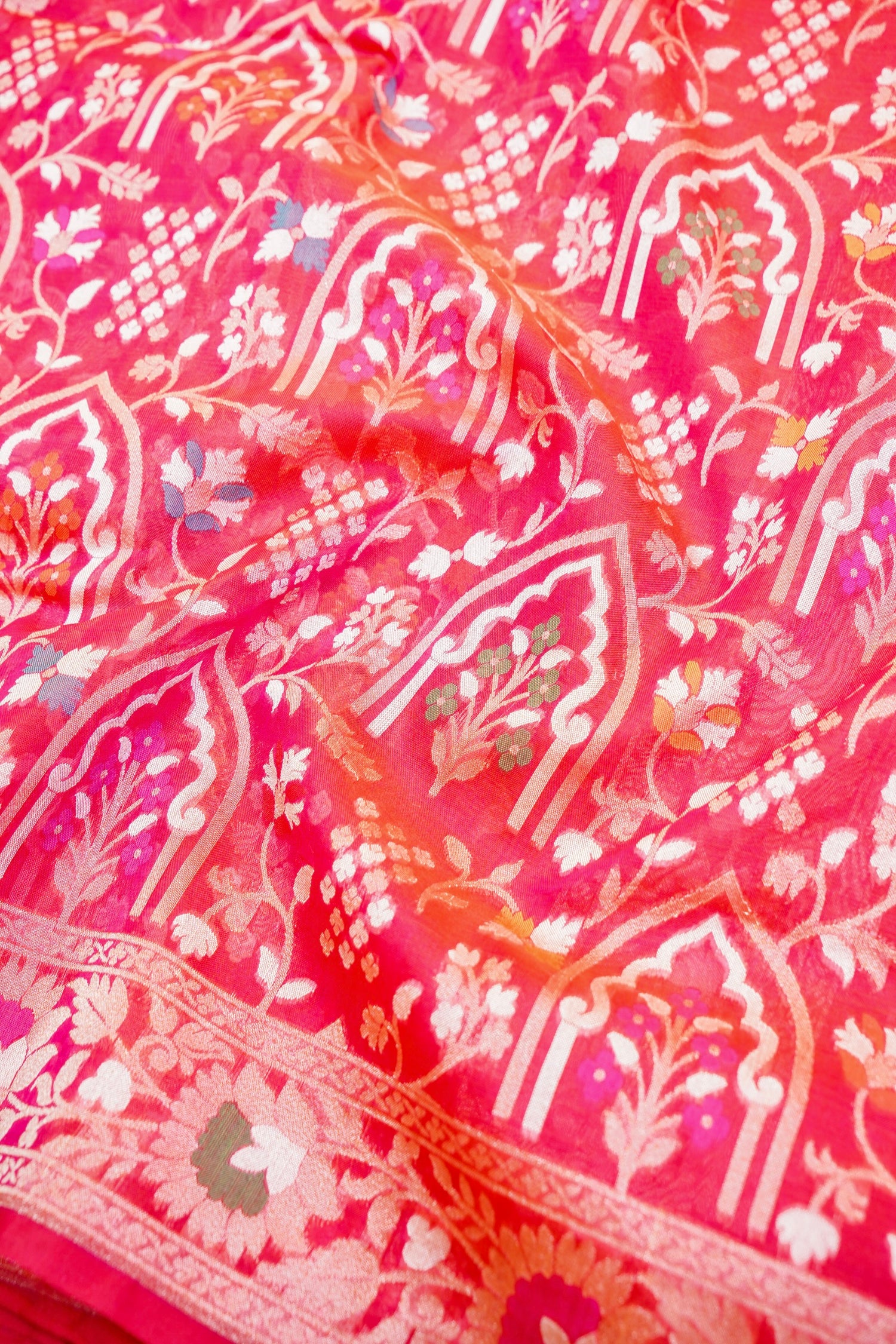 Pure Kora Silk Ektara Jamdani Mehrab Jaal Banarasi Saree in Tomato Red
