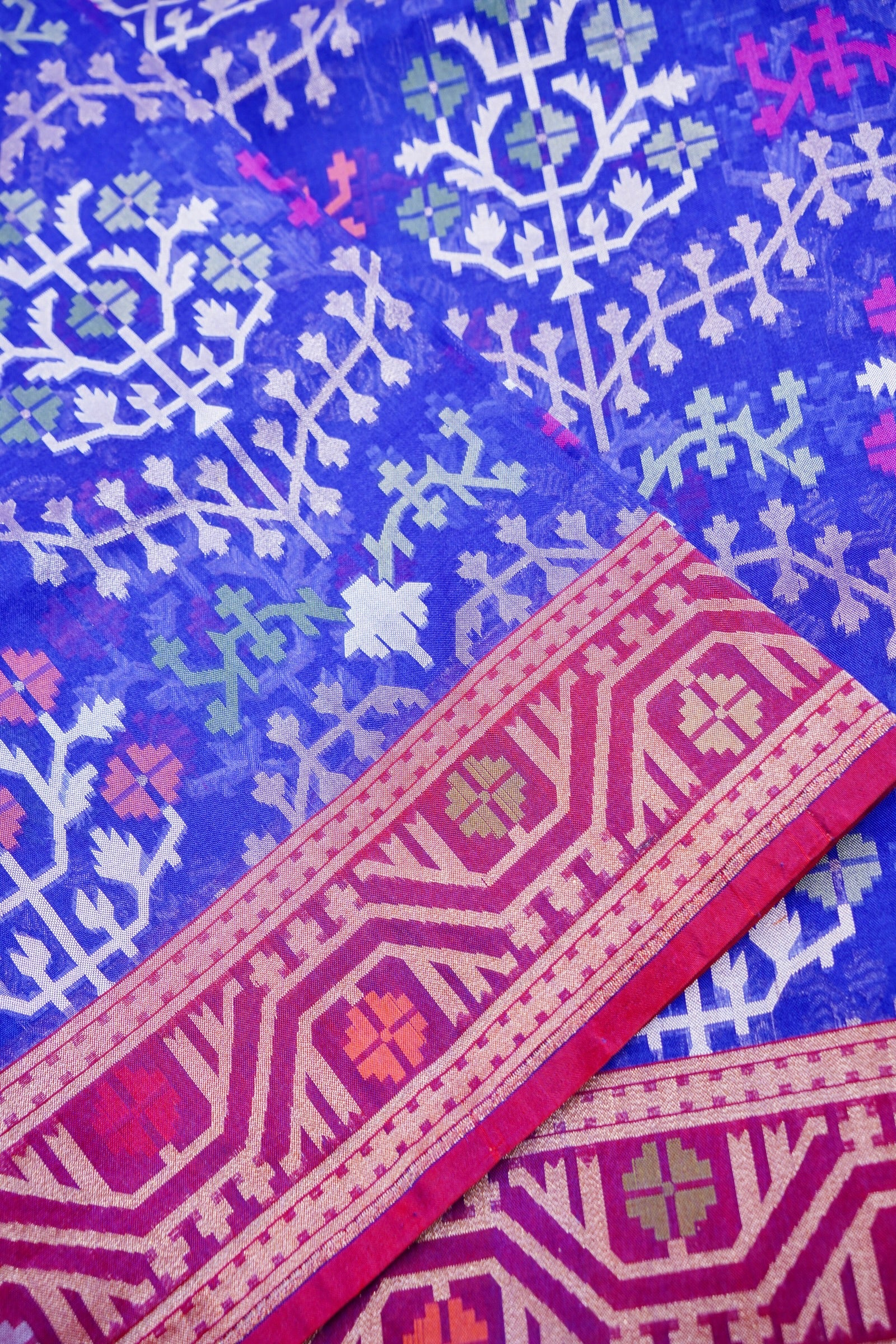 Pure Kora Silk Ektara Jamdani Jaal Banarasi Saree in Royal Blue
