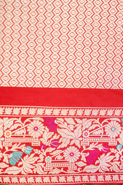 Pure Katan Silk Kadwa Bel Banarasi Saree in Tomato Red