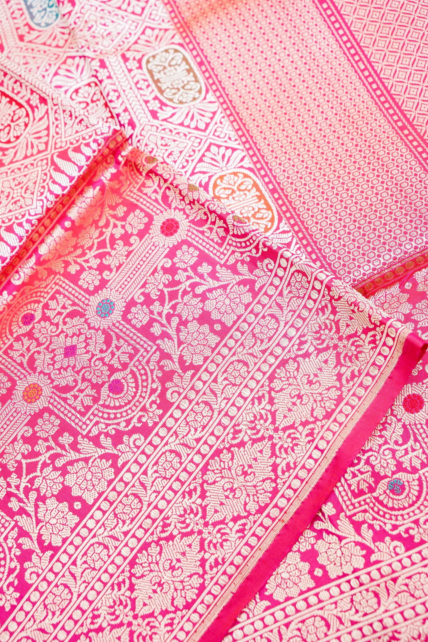 Pure Katan Silk Kadwa Meenakari Diamond Jaal Banarasi Saree in Hot Pink