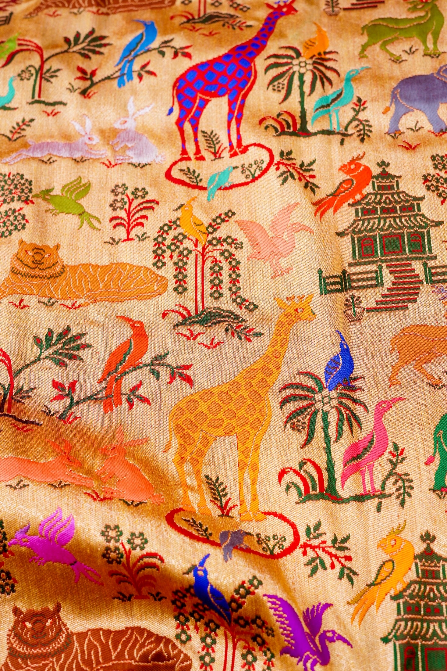 Handwoven Banarasi Katan Silk Kadwa Shikargah Saree