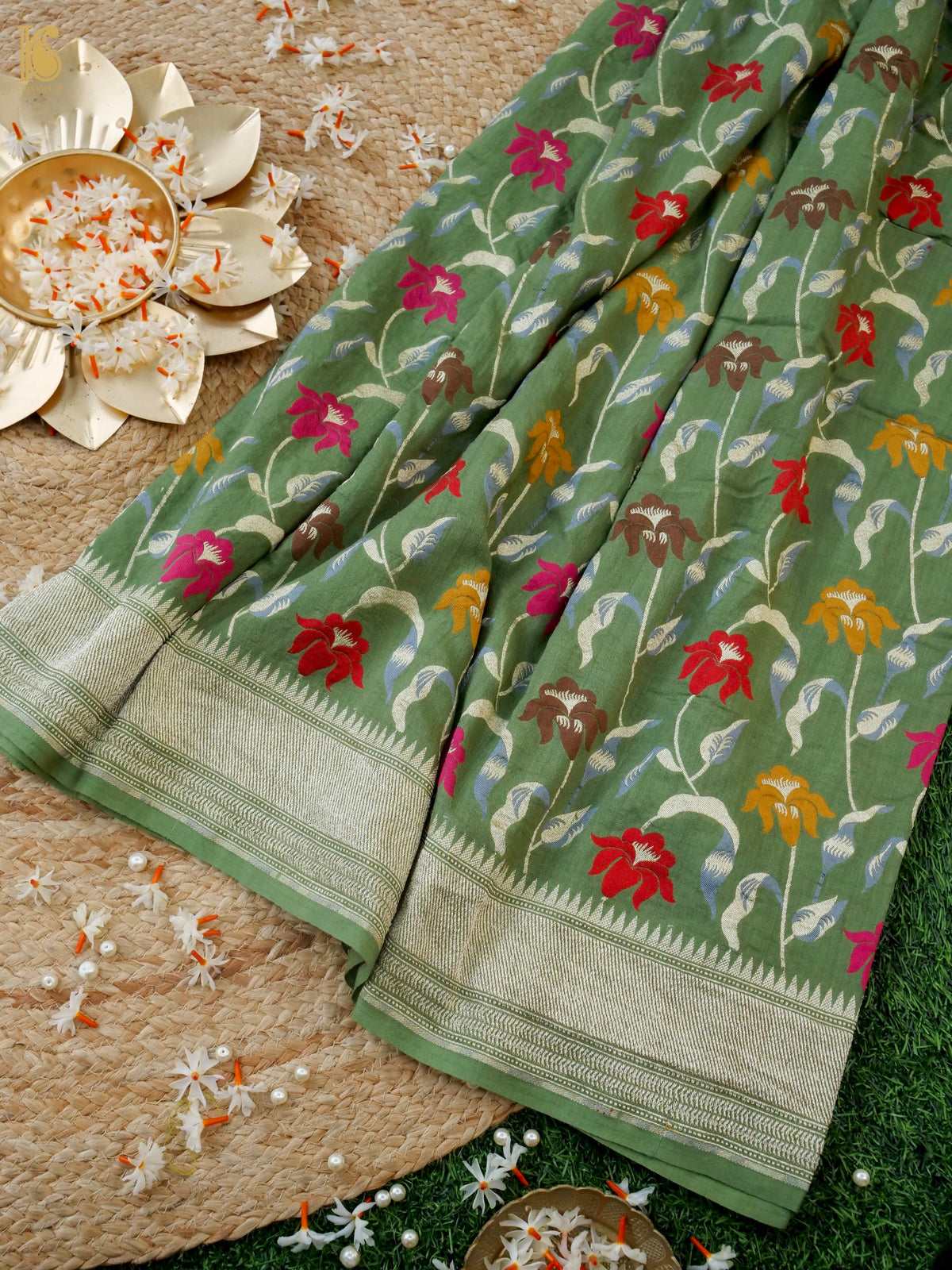 Khinkhwab Banarasi Tussar Georgette Meenakari cutwork saree in sage green