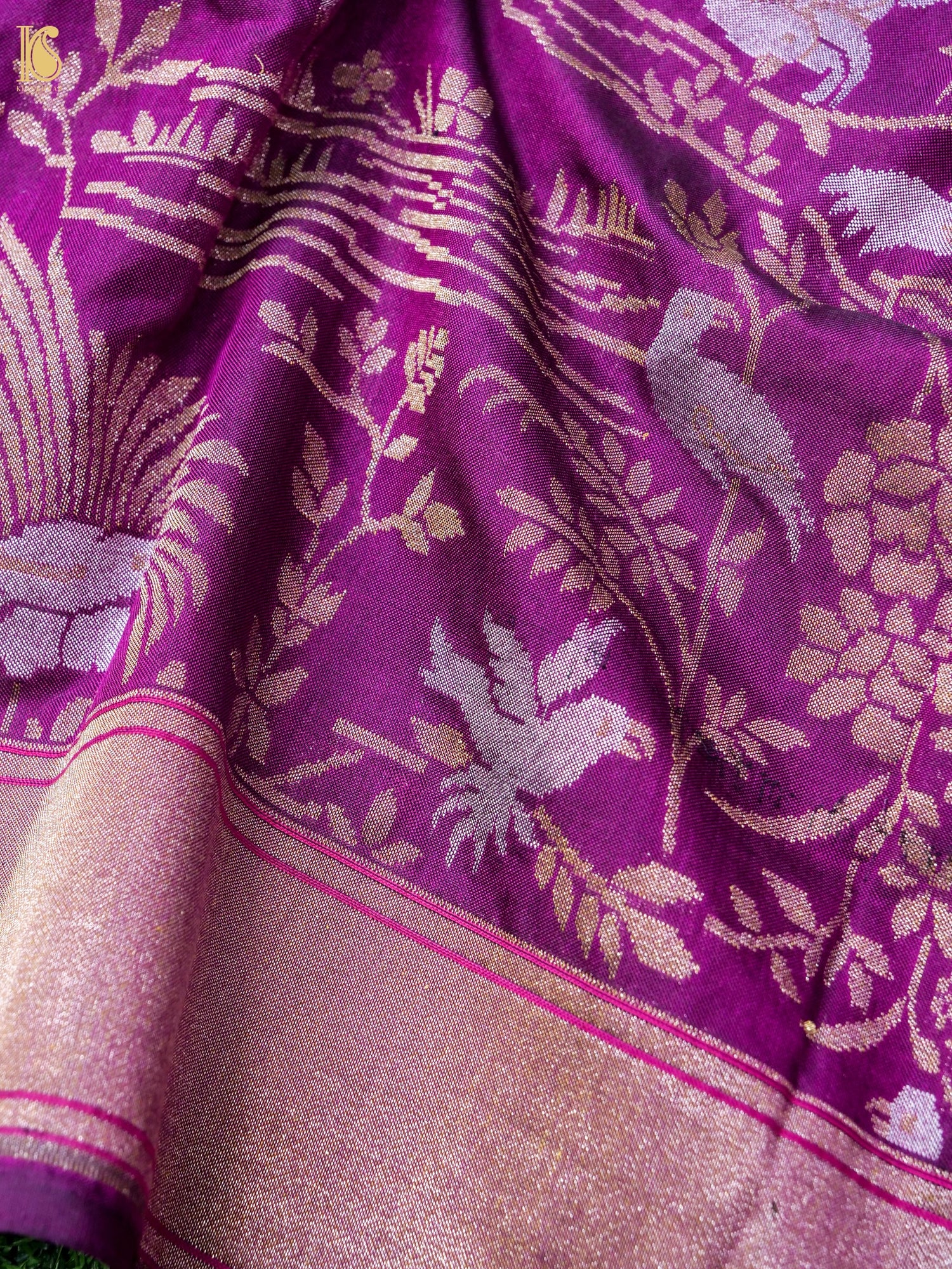 Handwoven Banarasi Katan Silk Dupatta in Mulberry Purple - Bulbul
