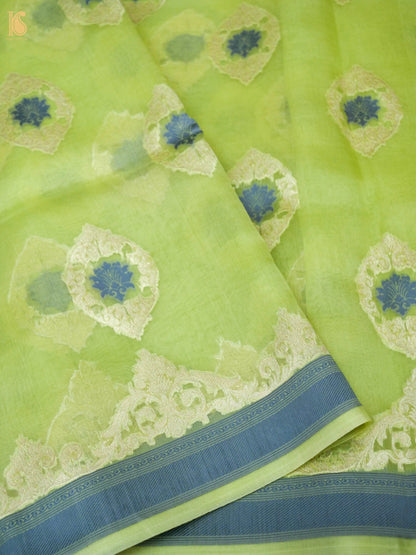 Banarasi Organza Silk Kadwa Handwoven Saree in Lime Green