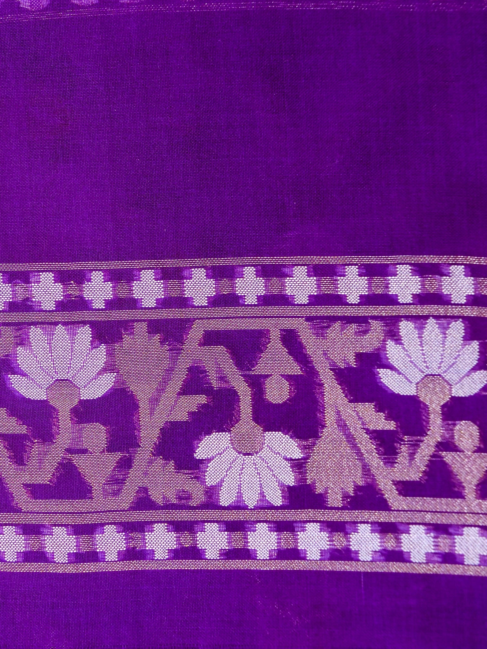 Banarasi Kora Silk Jamdani Saree in Amethyst Purple